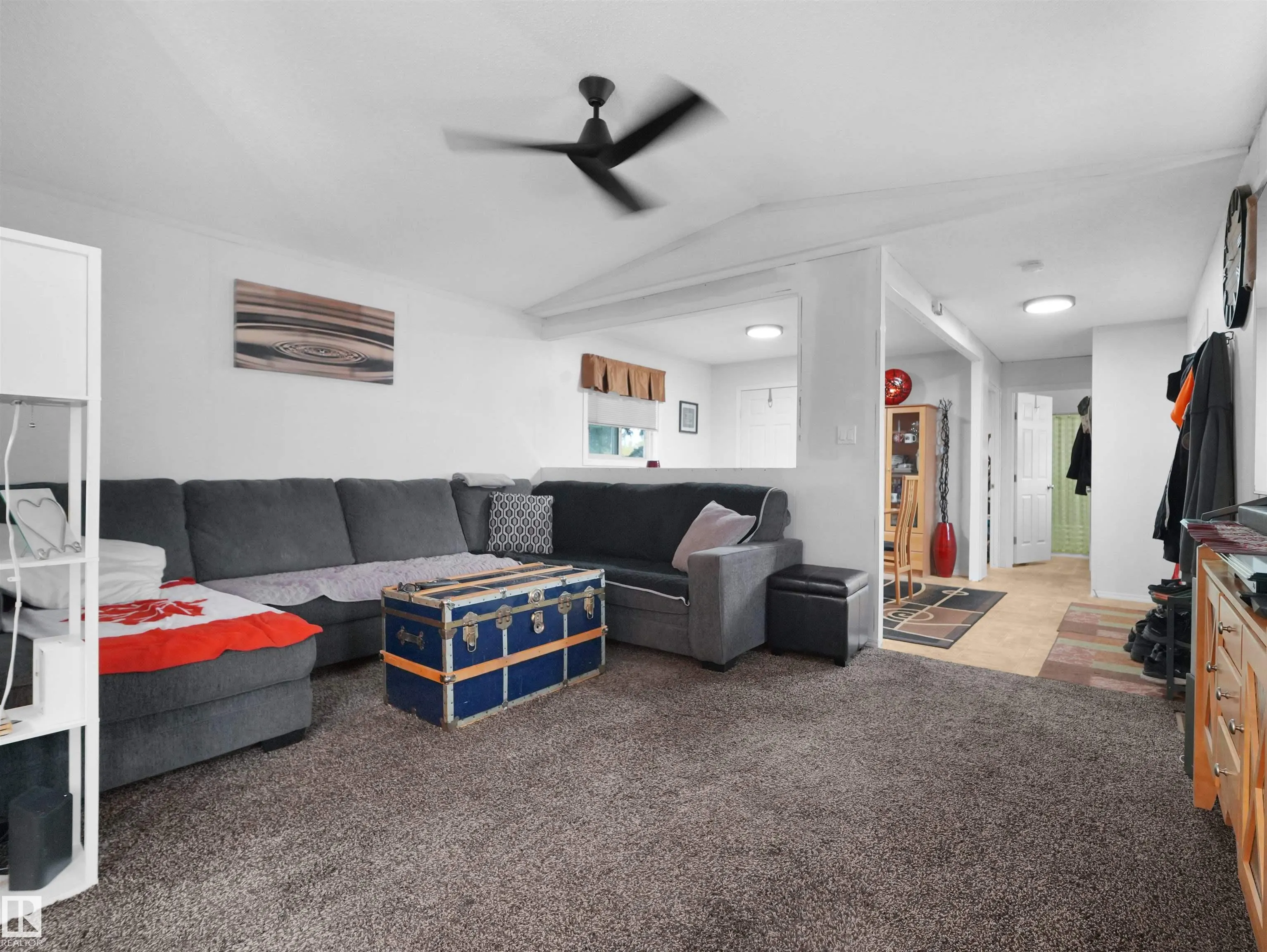 52 Evergreen Park