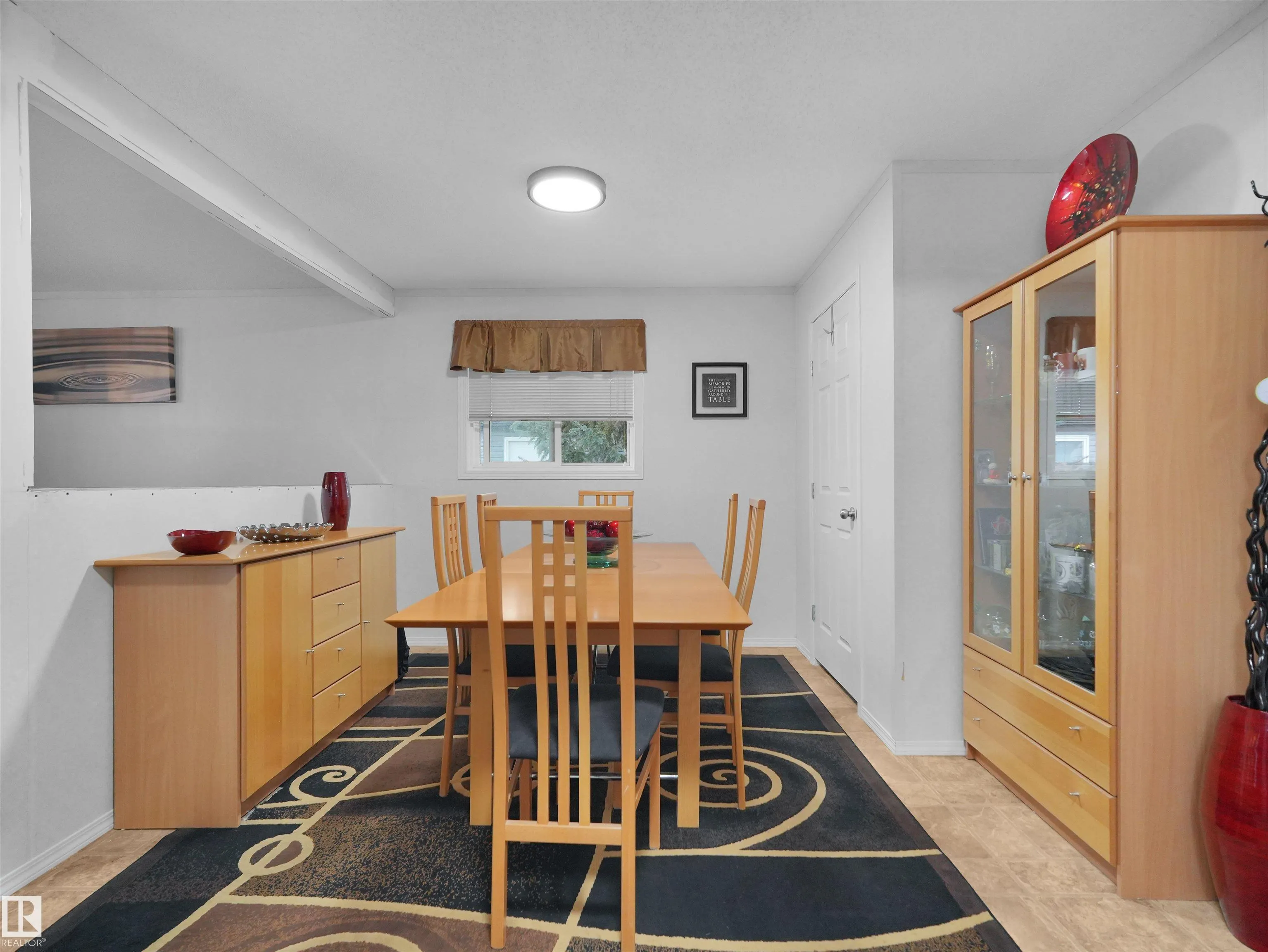 52 Evergreen Park