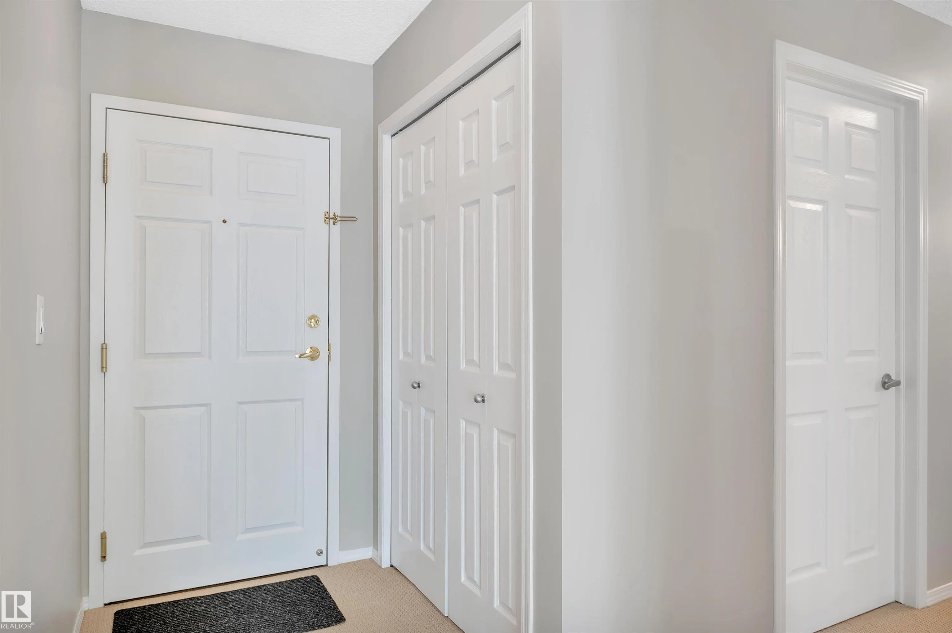 10403 98 Avenue