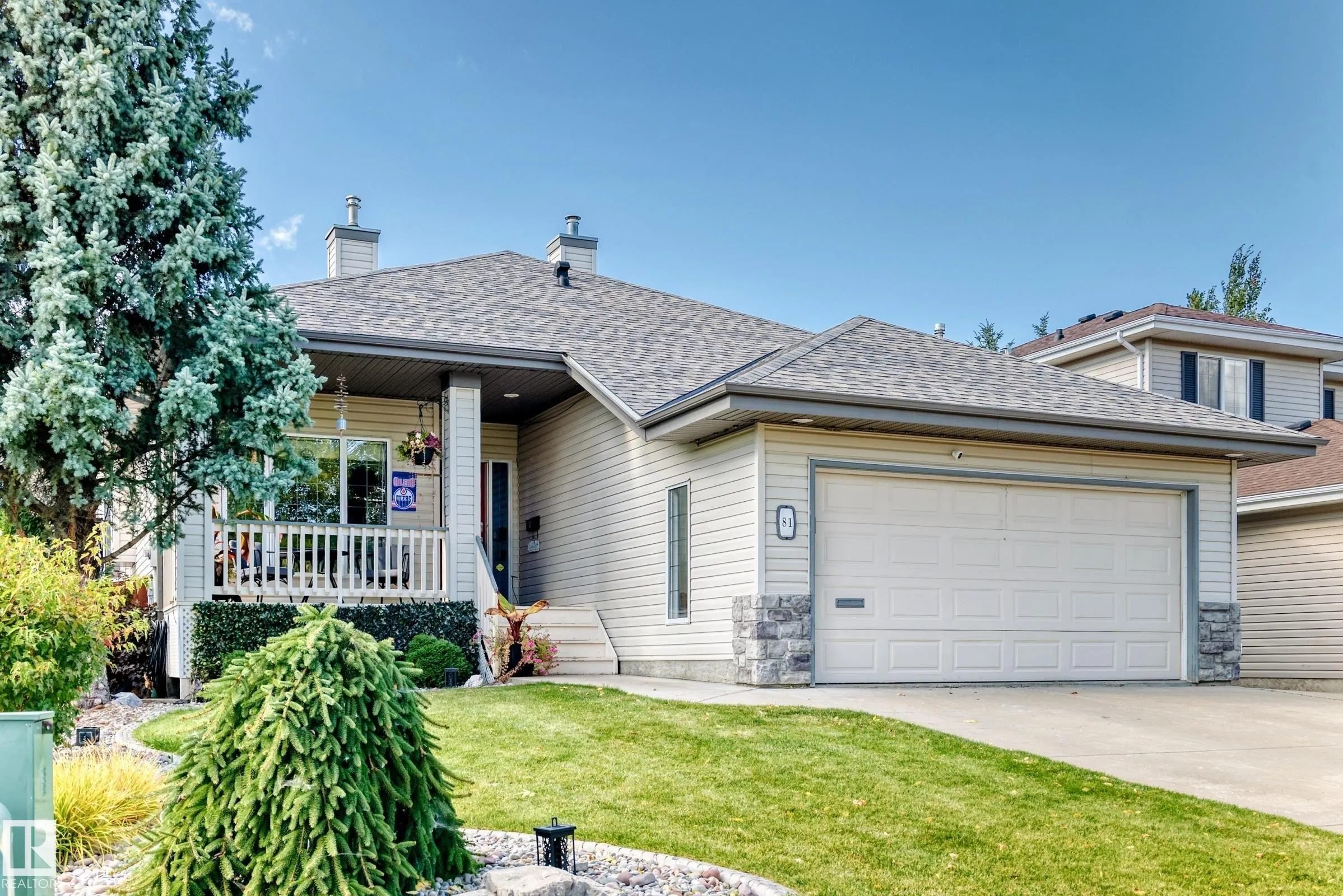 81 DUNFIELD Crescent