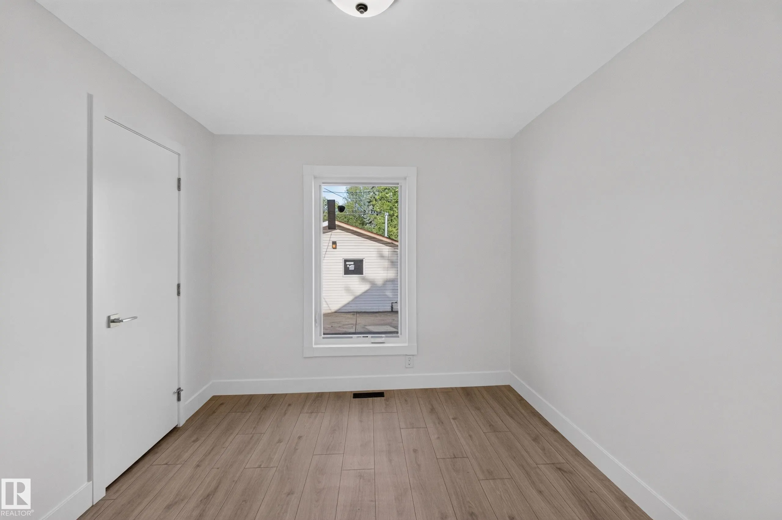 12306 95 Street