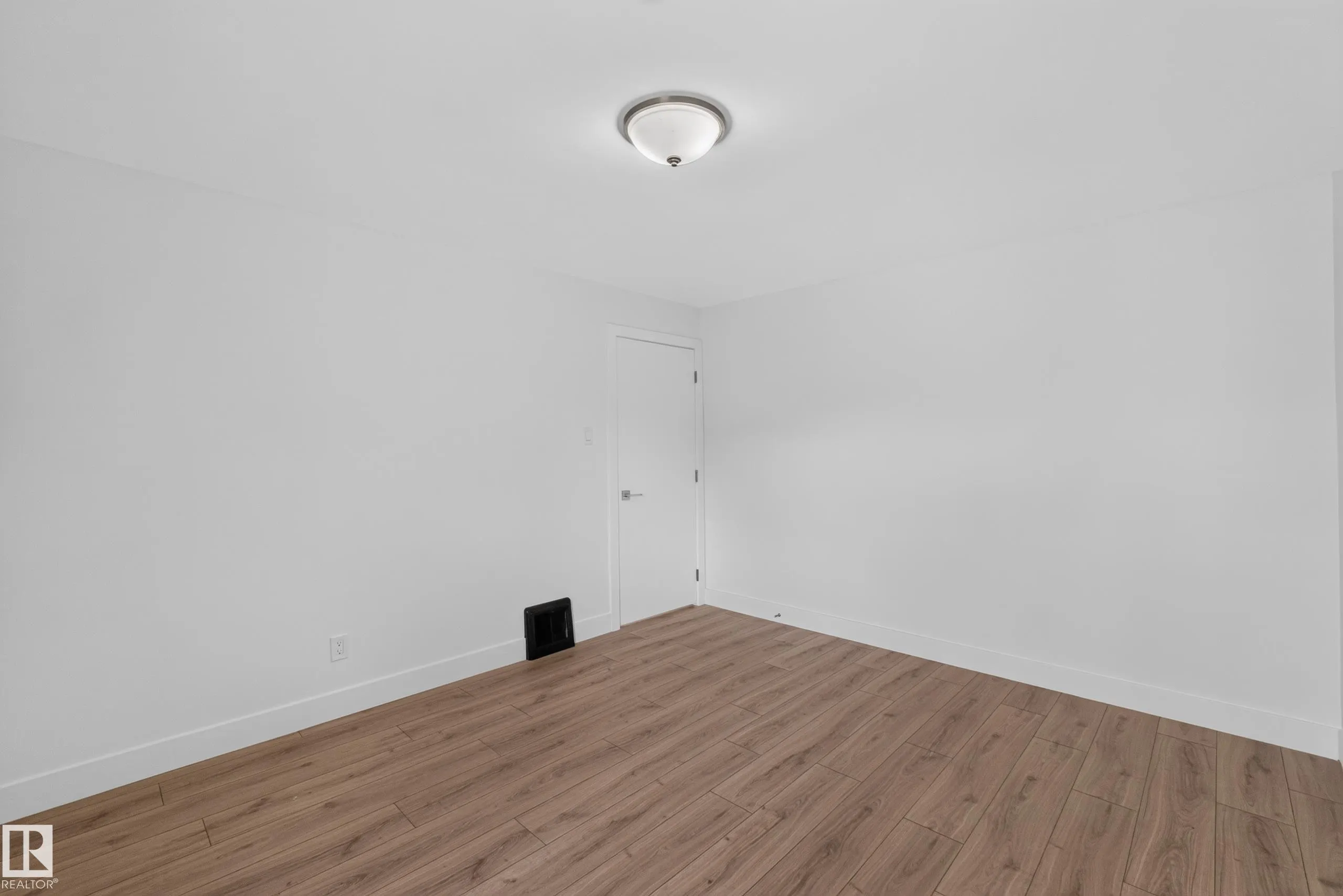 12306 95 Street