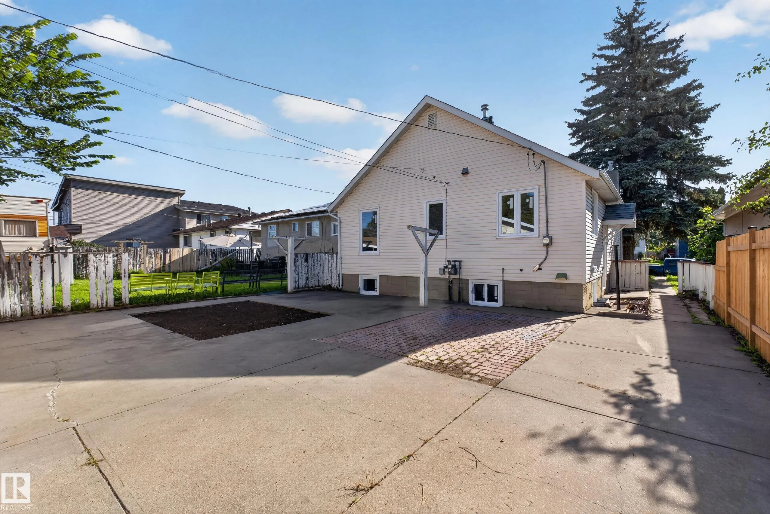 12306 95 Street