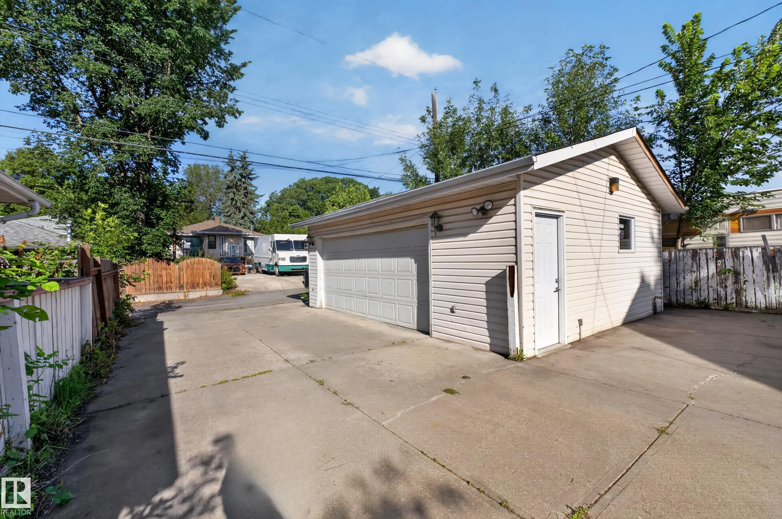 12306 95 Street