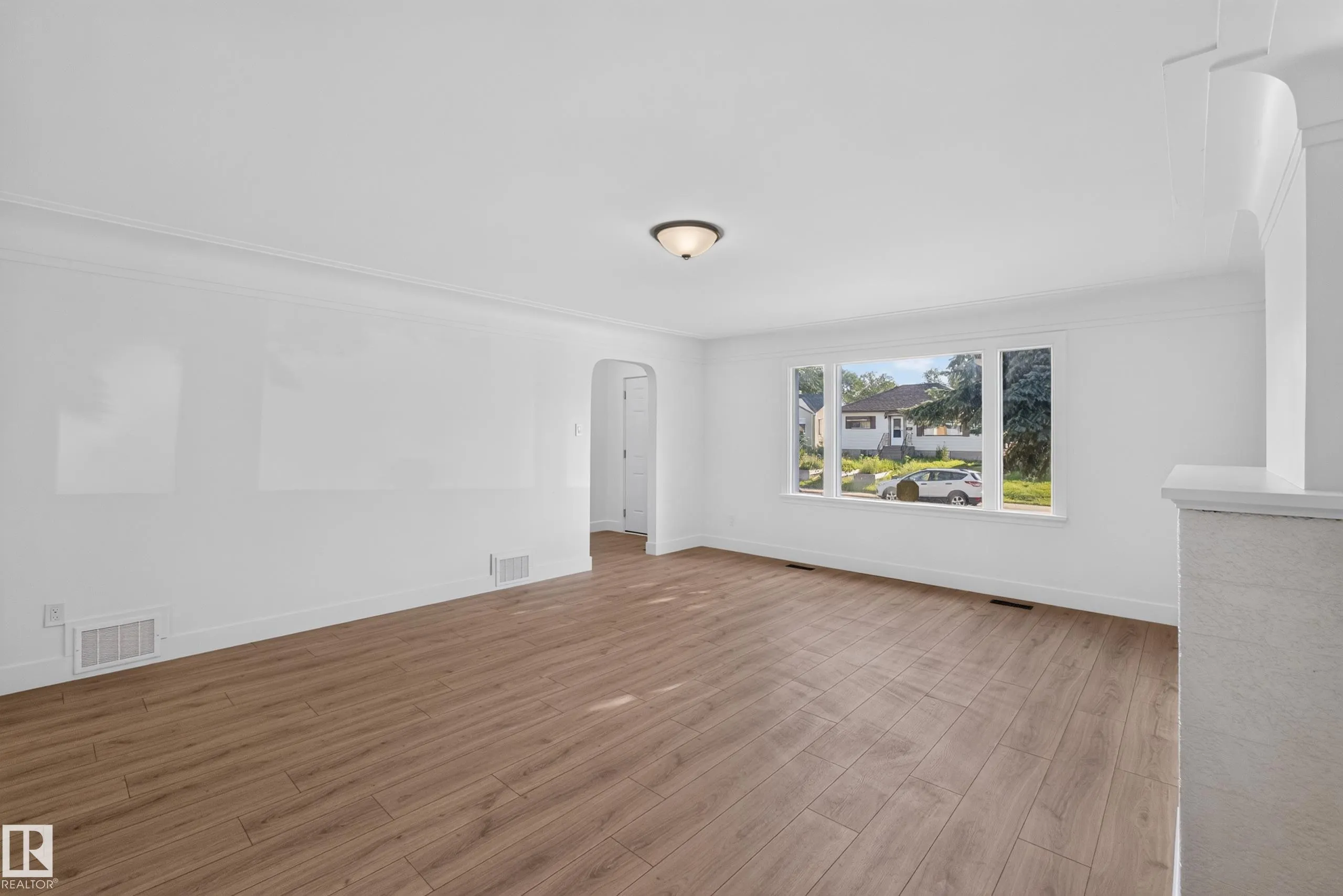 12306 95 Street