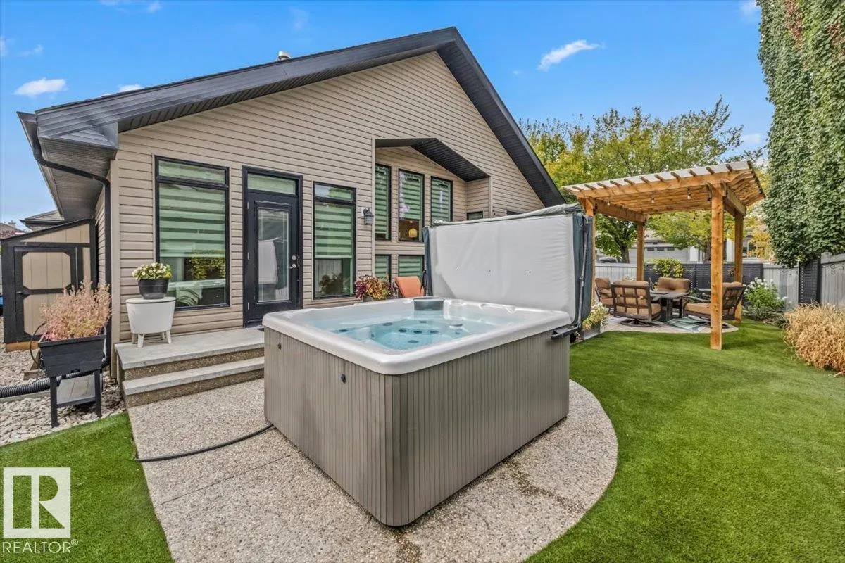 60 LAFLEUR Drive