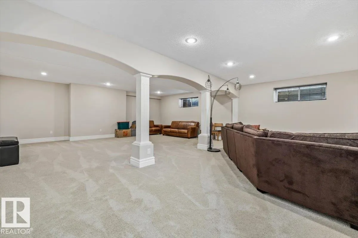 60 LAFLEUR Drive