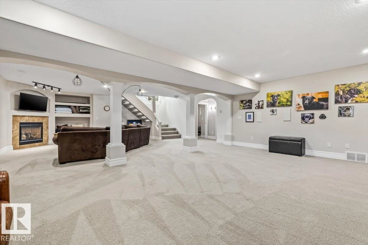 60 LAFLEUR Drive