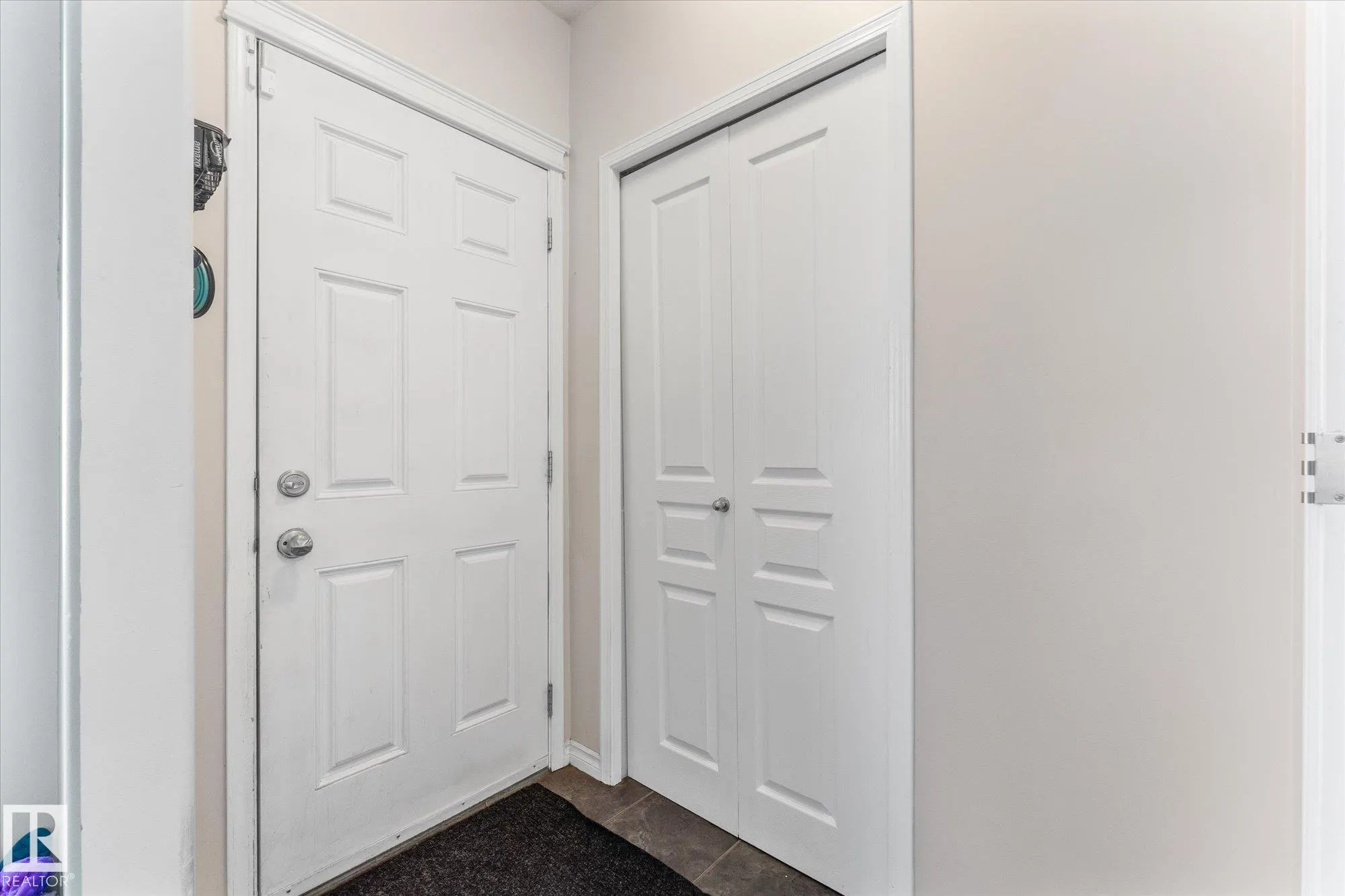 21304 59 Avenue