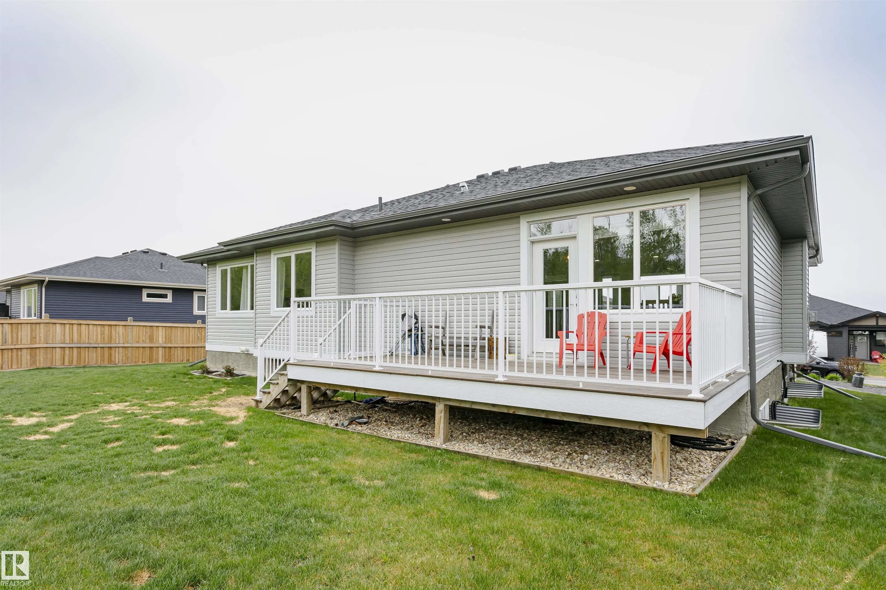 611 55101 STE ANNE TRAIL