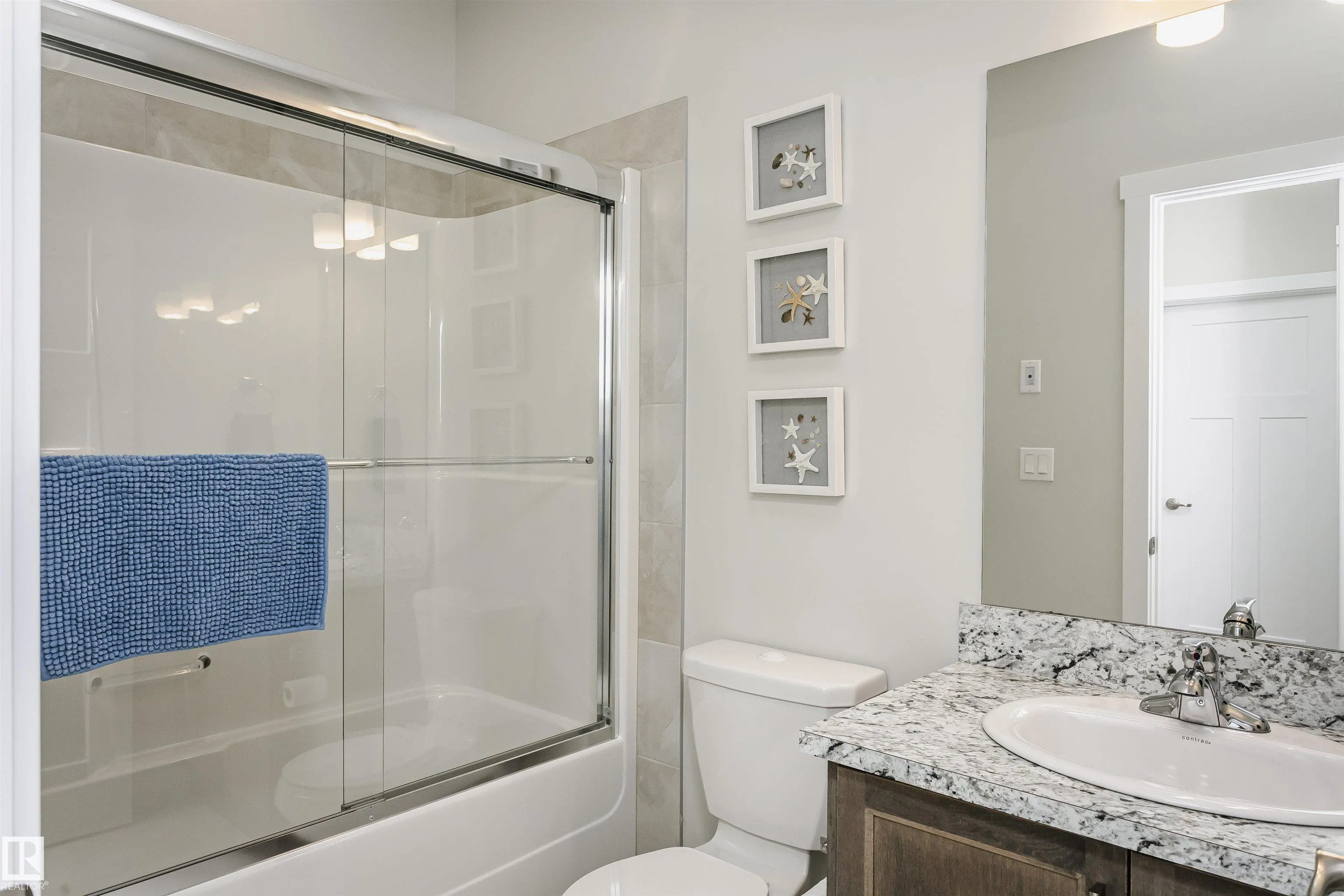 611 55101 STE ANNE TRAIL