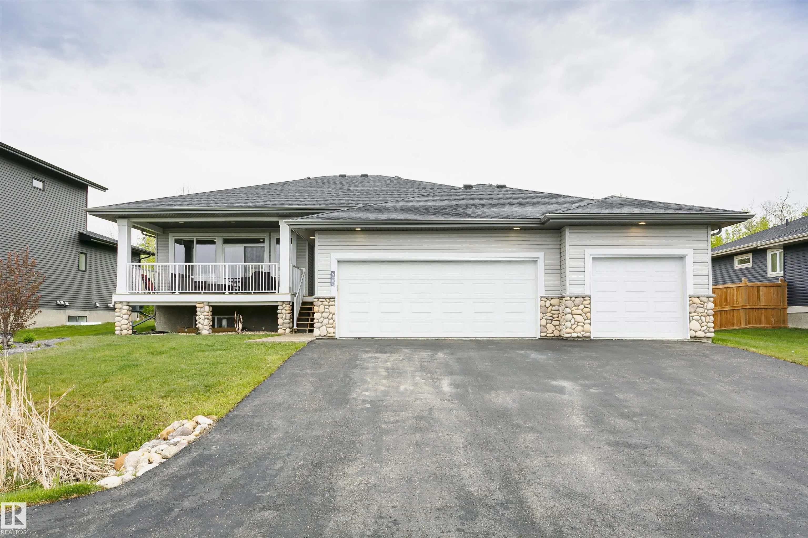 611 55101 STE ANNE TRAIL
