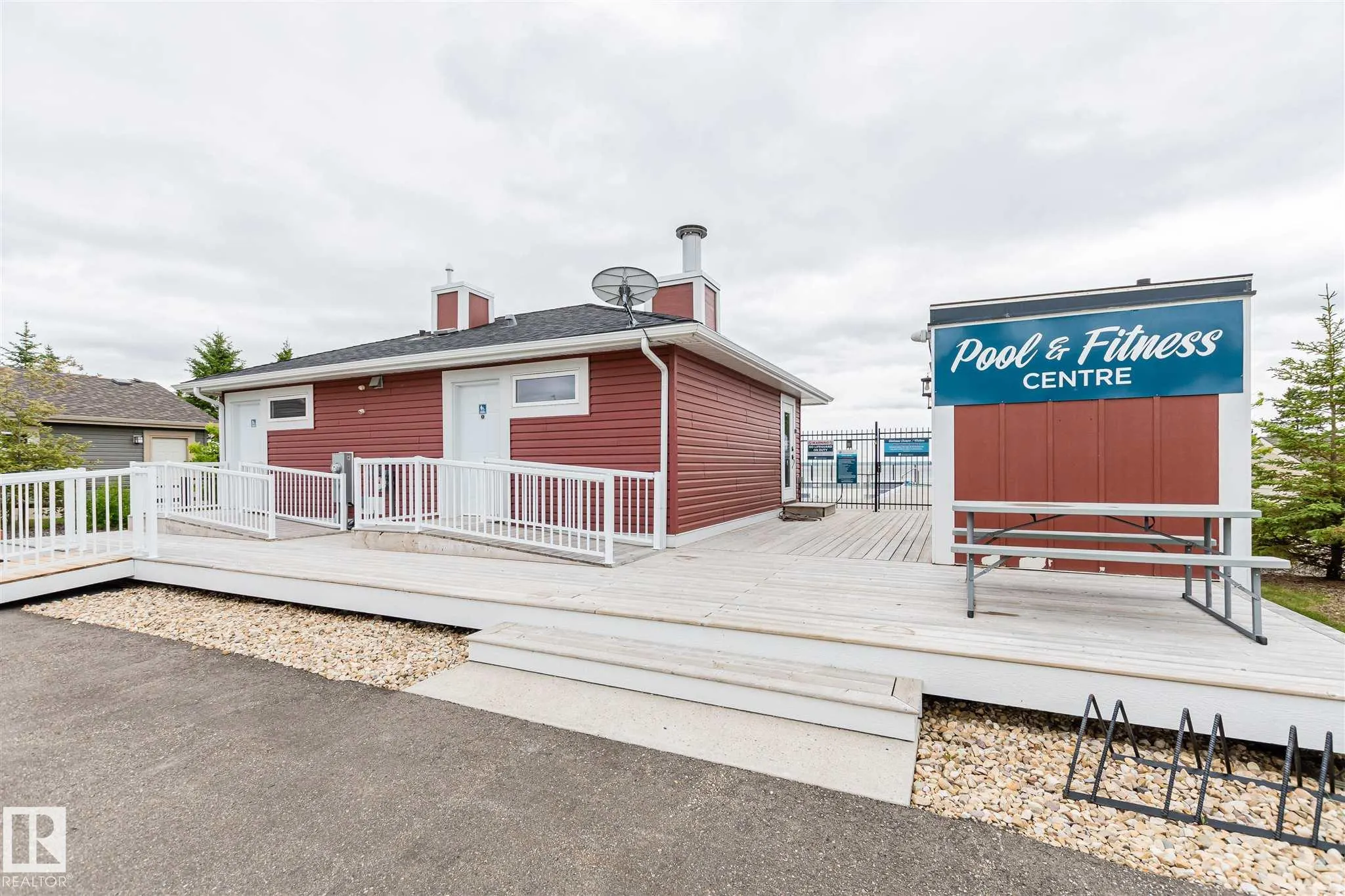 611 55101 STE ANNE TRAIL