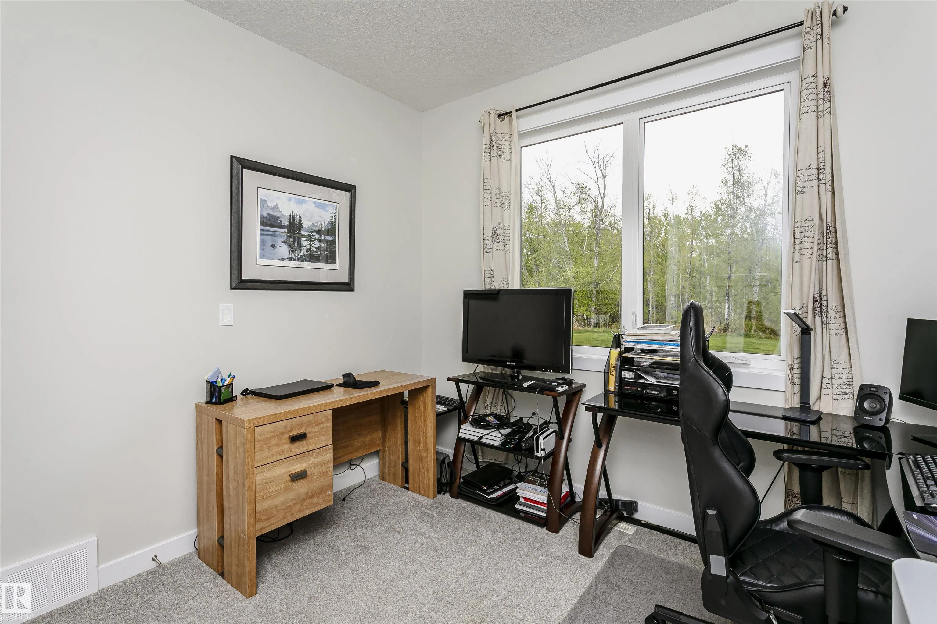 611 55101 STE ANNE TRAIL