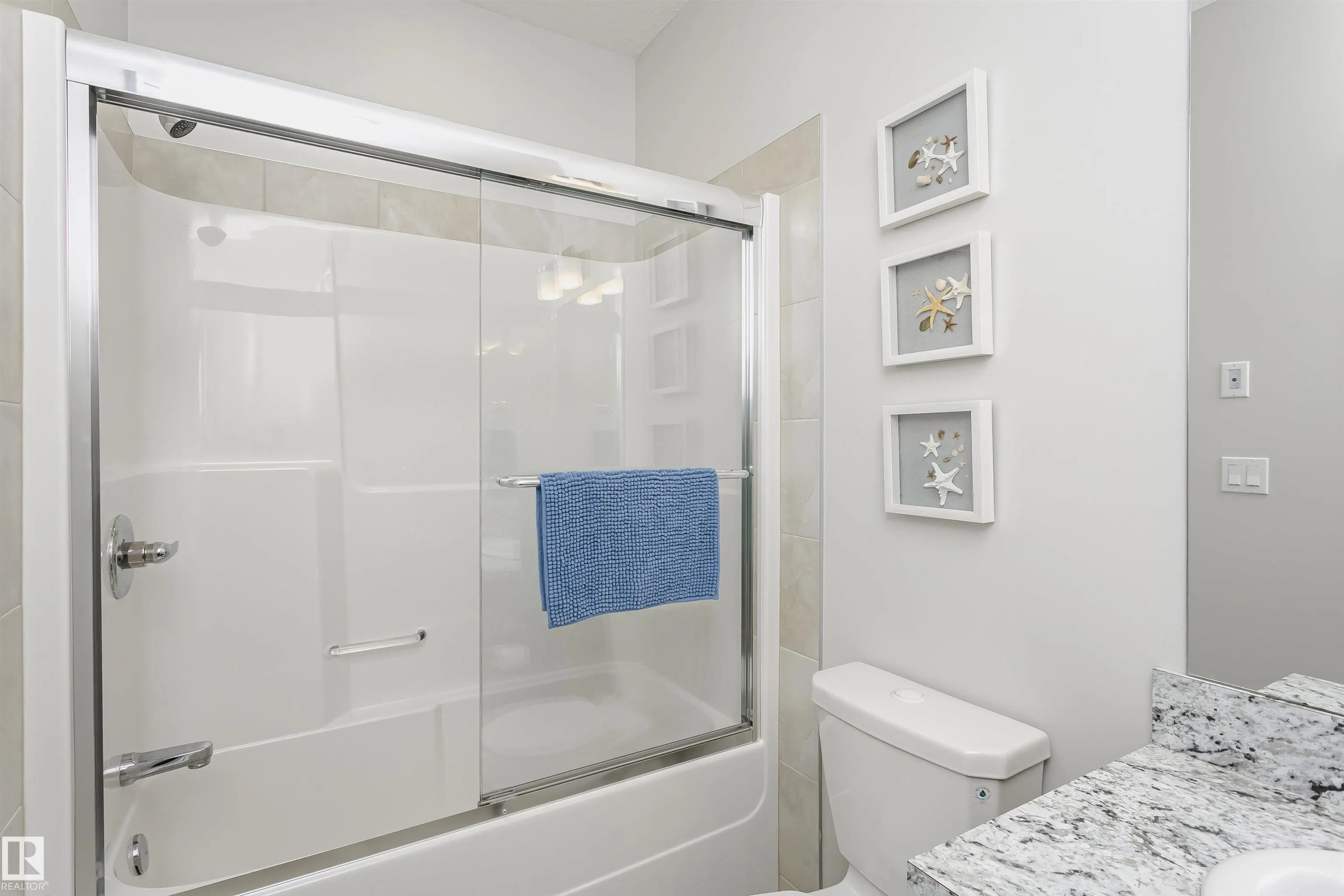 611 55101 STE ANNE TRAIL