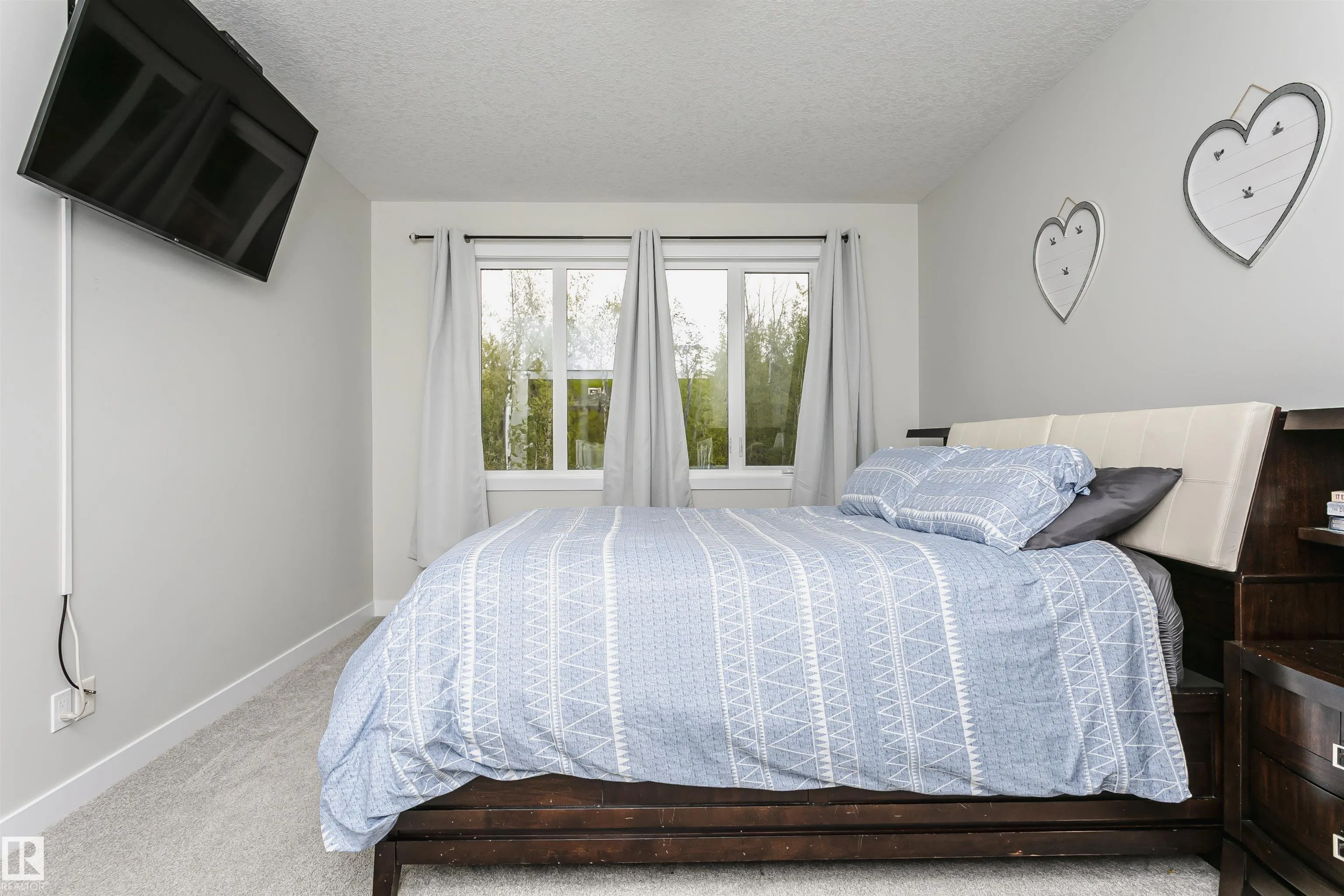 611 55101 STE ANNE TRAIL