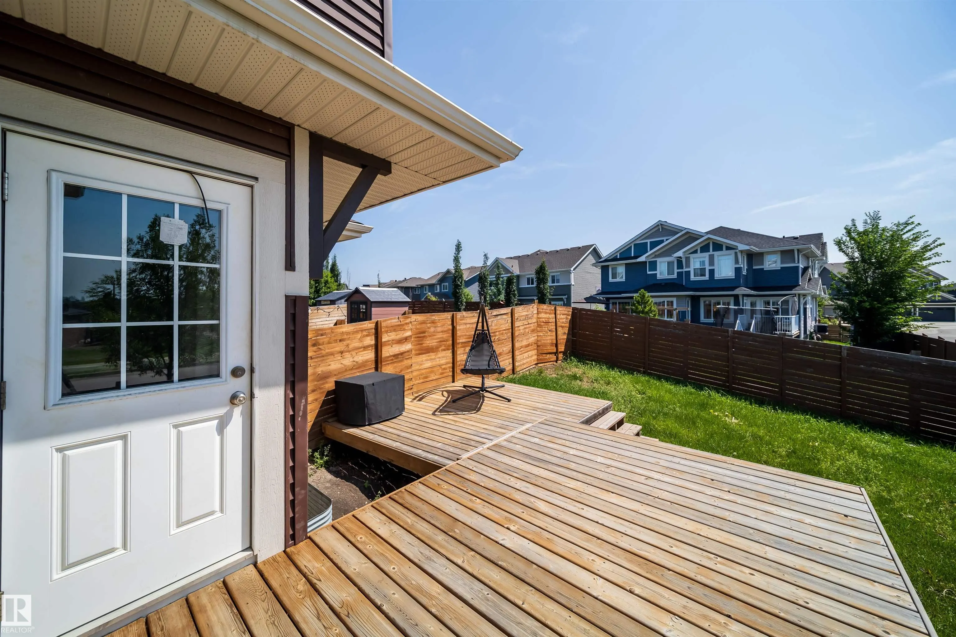114 James Crescent
