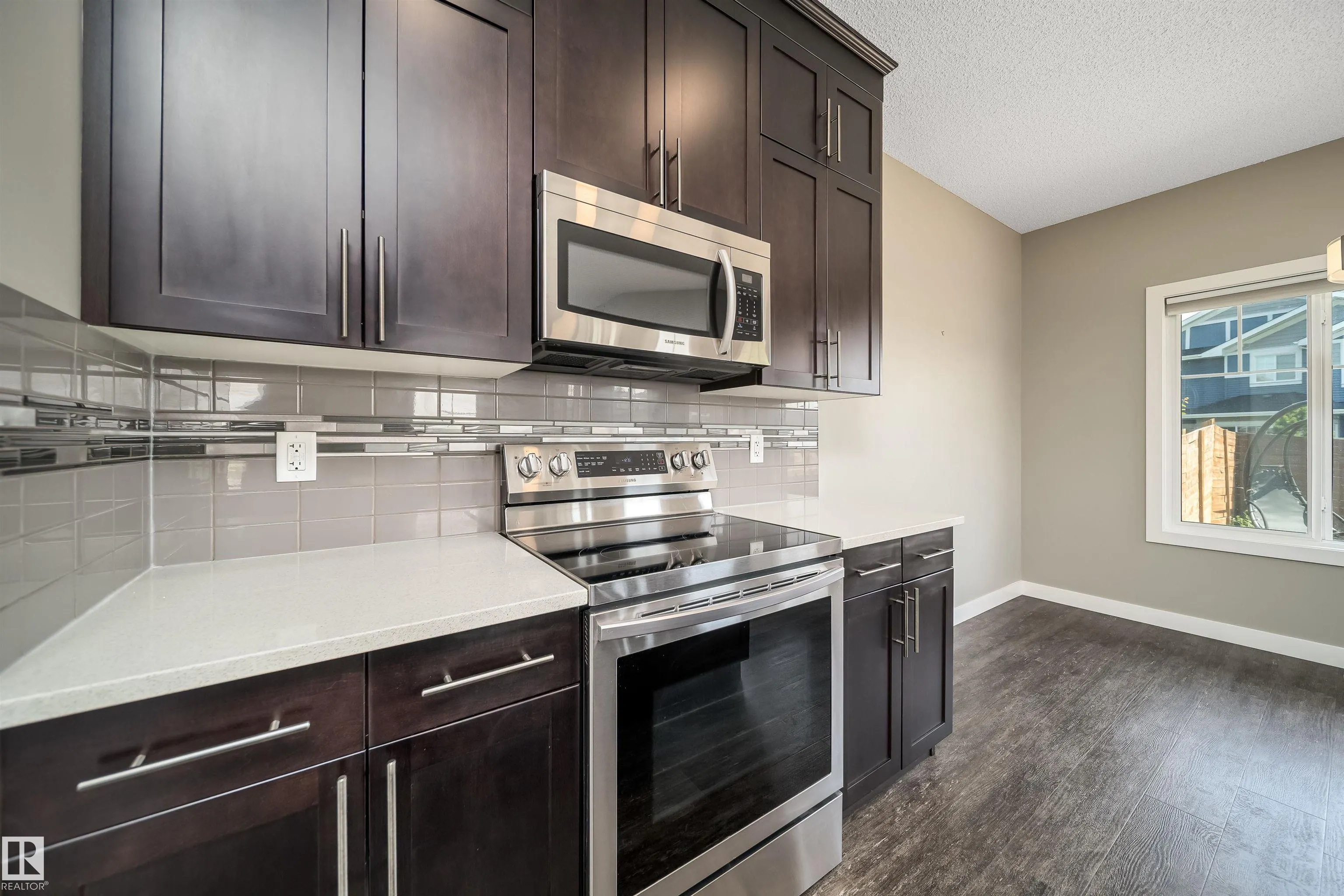 114 James Crescent