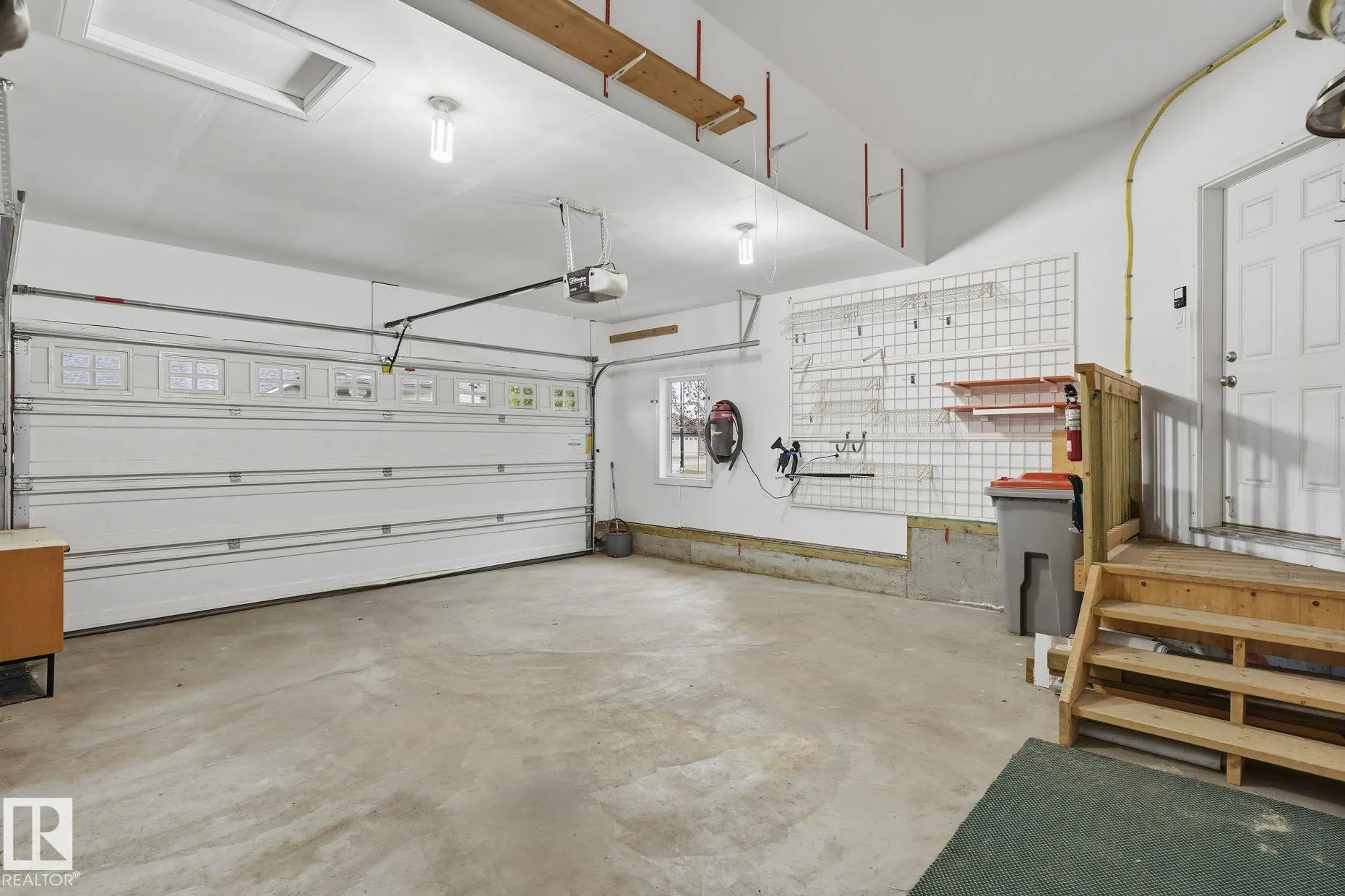 340 SPRUCE RIDGE Road
