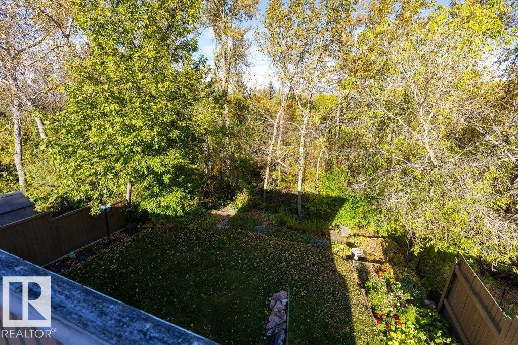 27 FAIR OAKS Drive