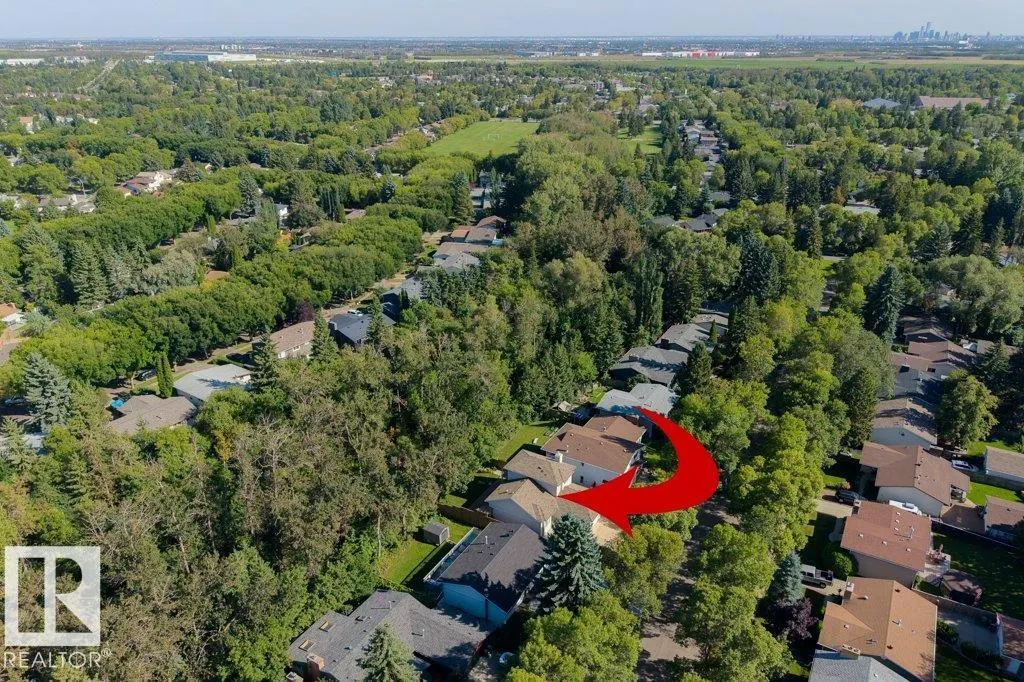 27 FAIR OAKS Drive