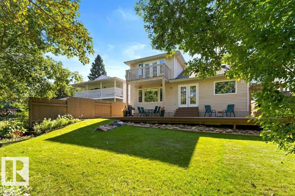27 FAIR OAKS Drive