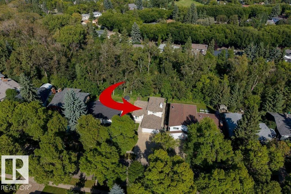 27 FAIR OAKS Drive