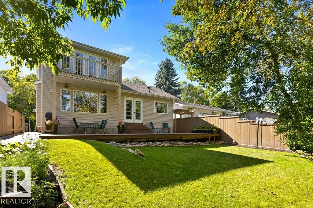 27 FAIR OAKS Drive