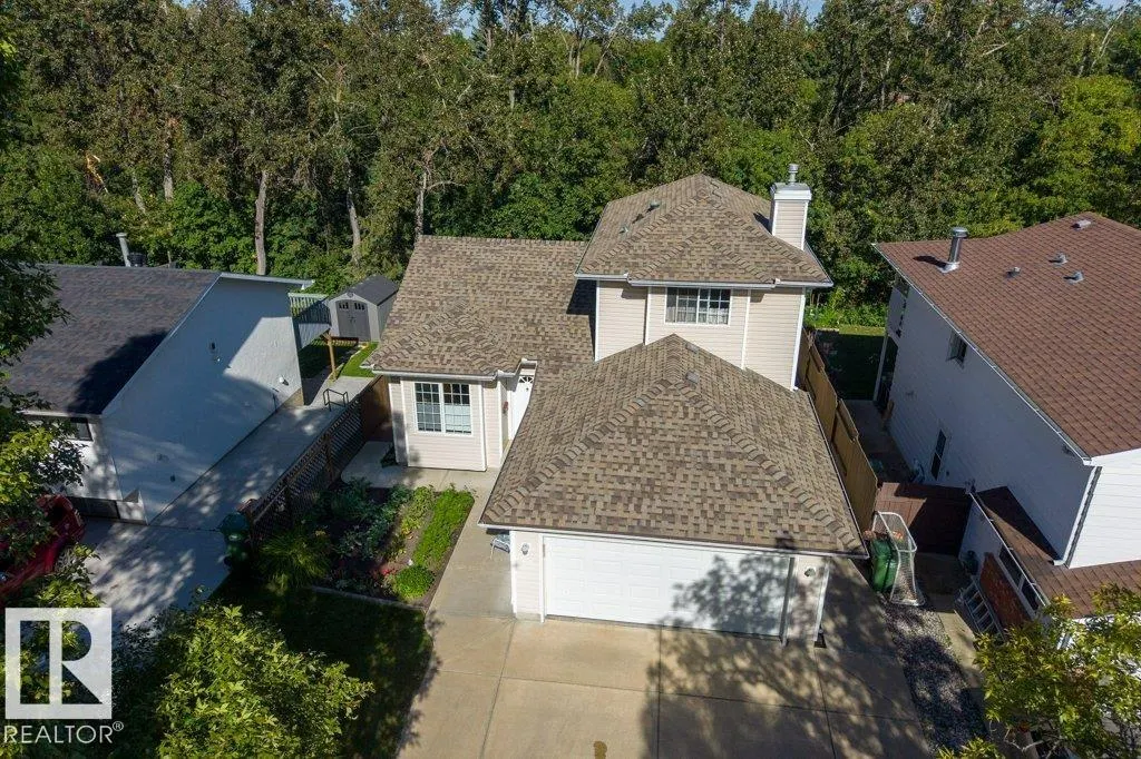 27 FAIR OAKS Drive