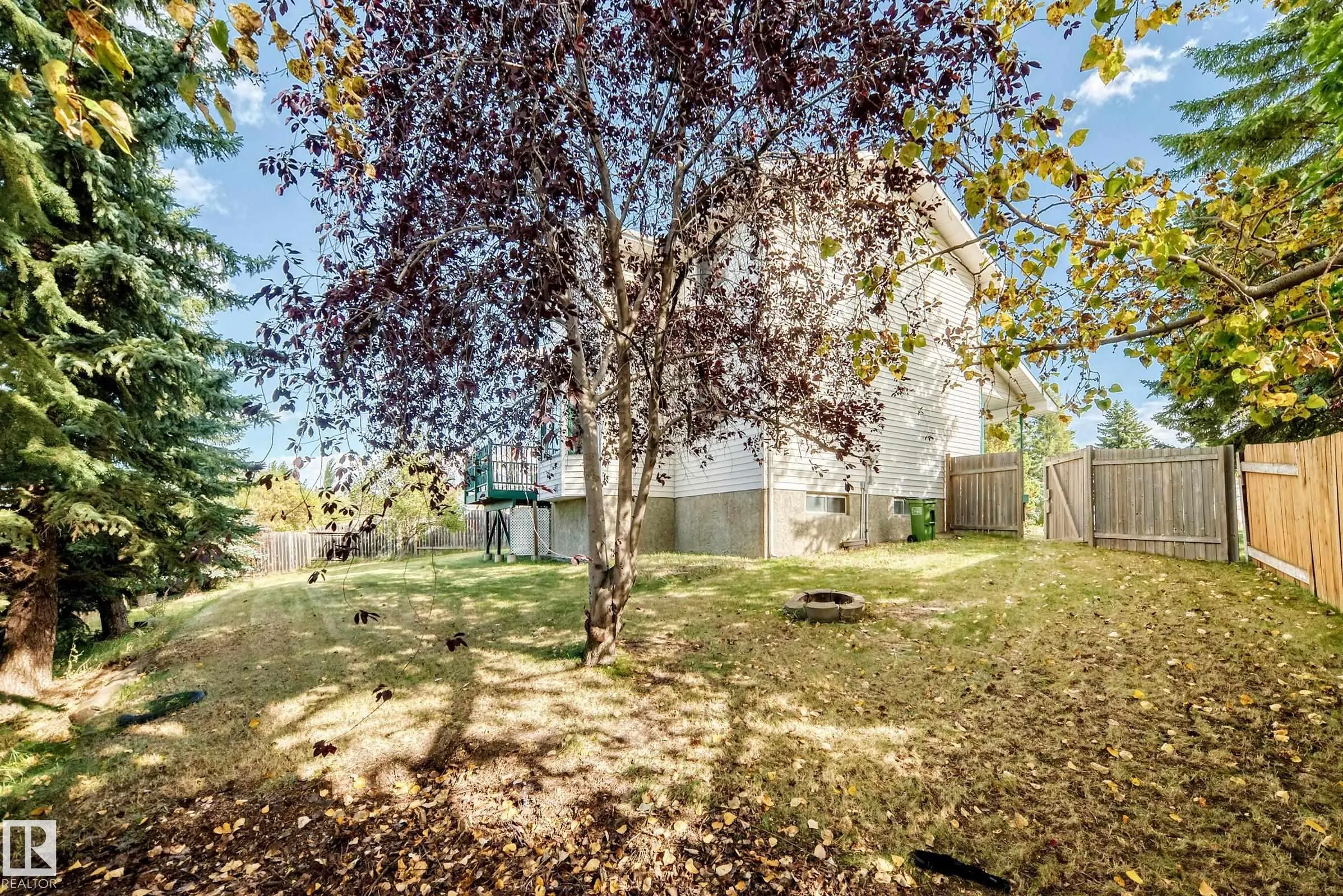 4424 33 Street