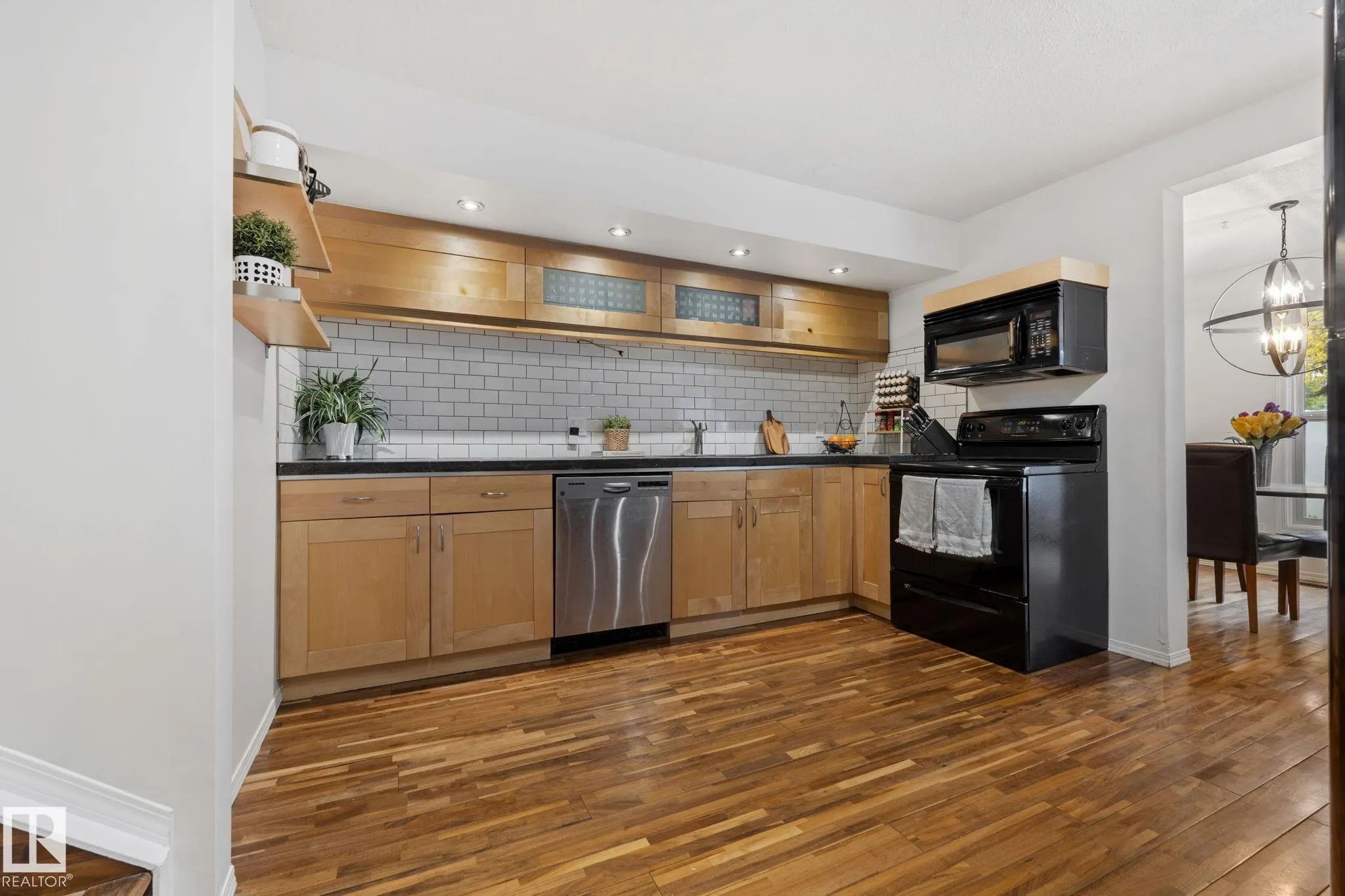 10 GRANDVIEW Ridge