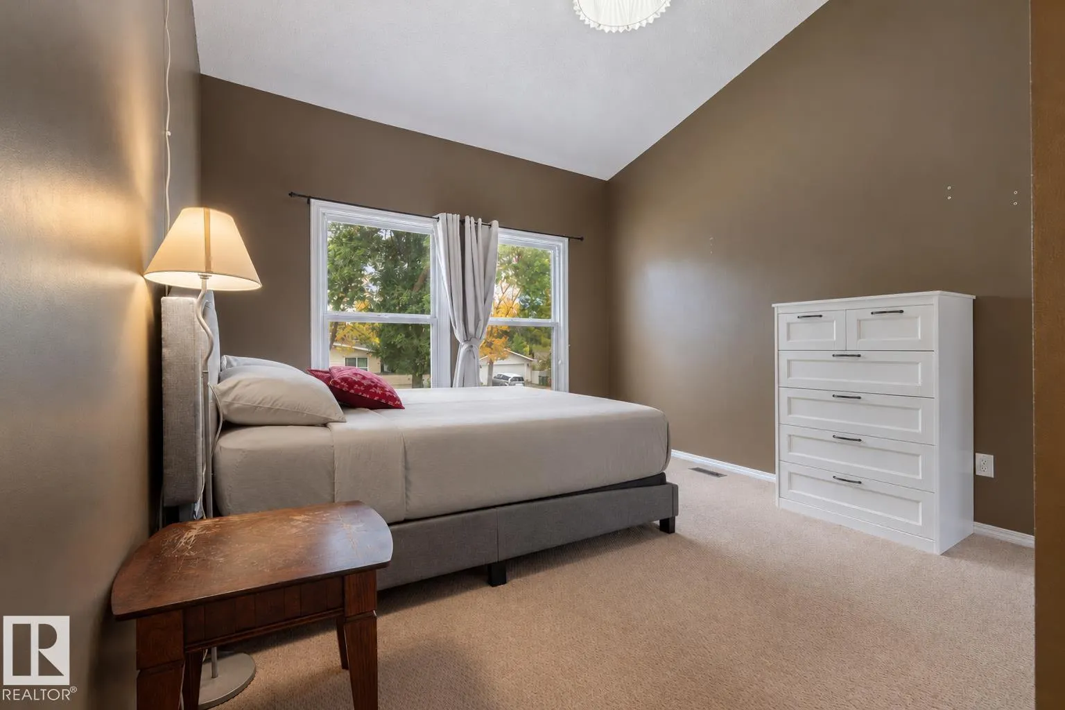 10 GRANDVIEW Ridge