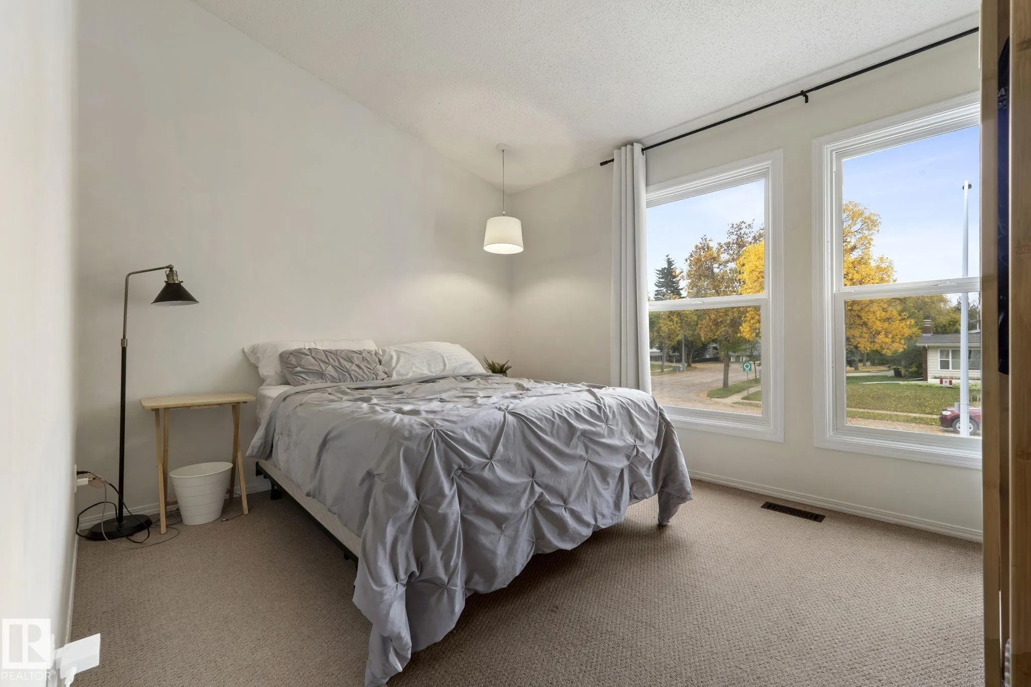 10 GRANDVIEW Ridge
