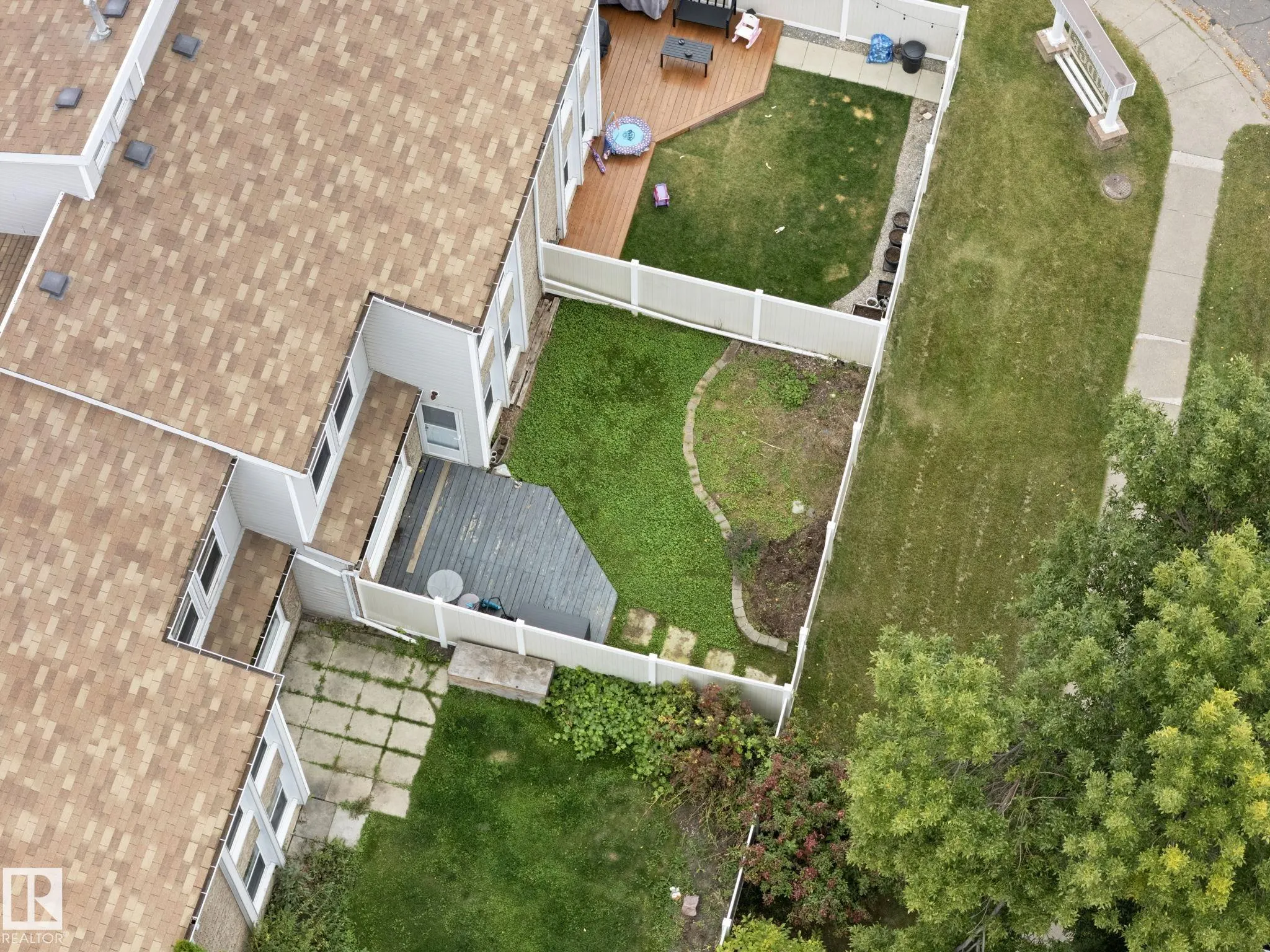 10 GRANDVIEW Ridge