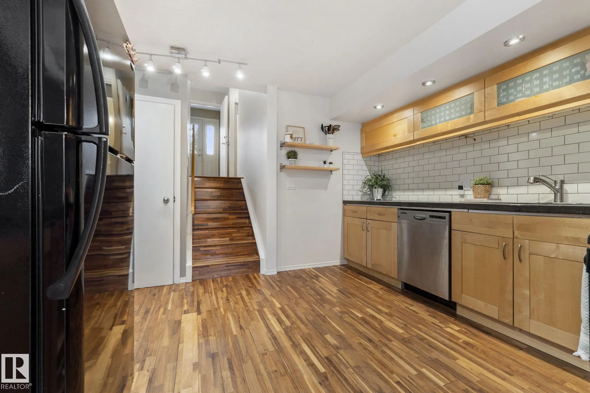 10 GRANDVIEW Ridge