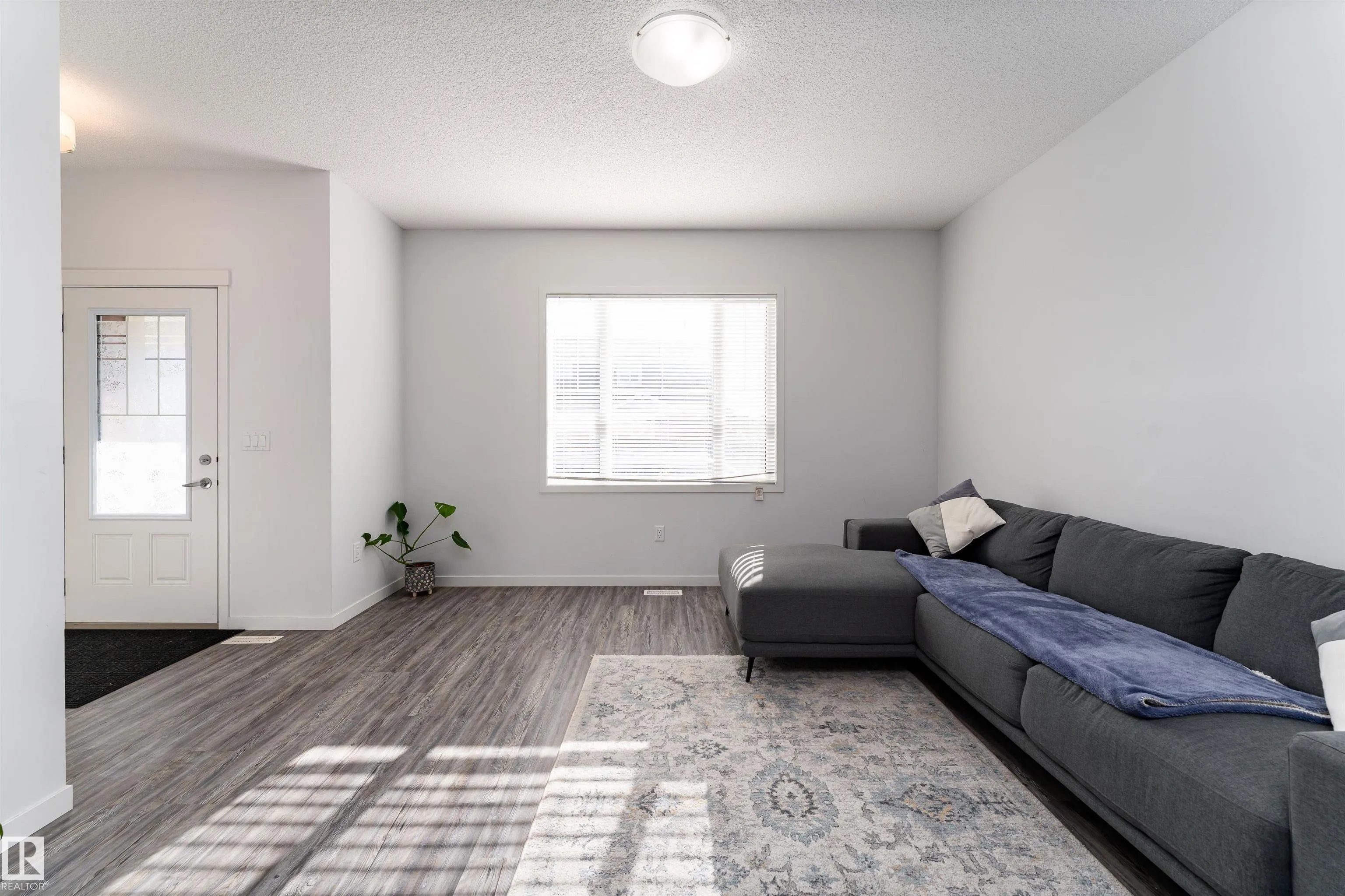 577 EBBERS Way