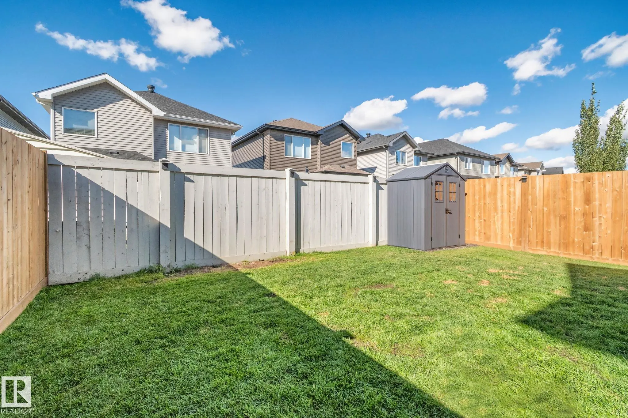 19 MEADOWBROOK Way