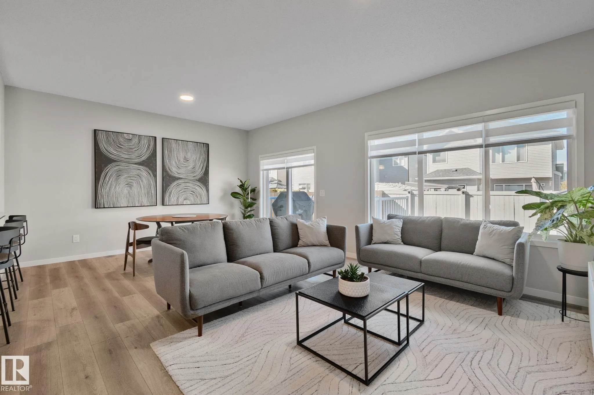 19 MEADOWBROOK Way