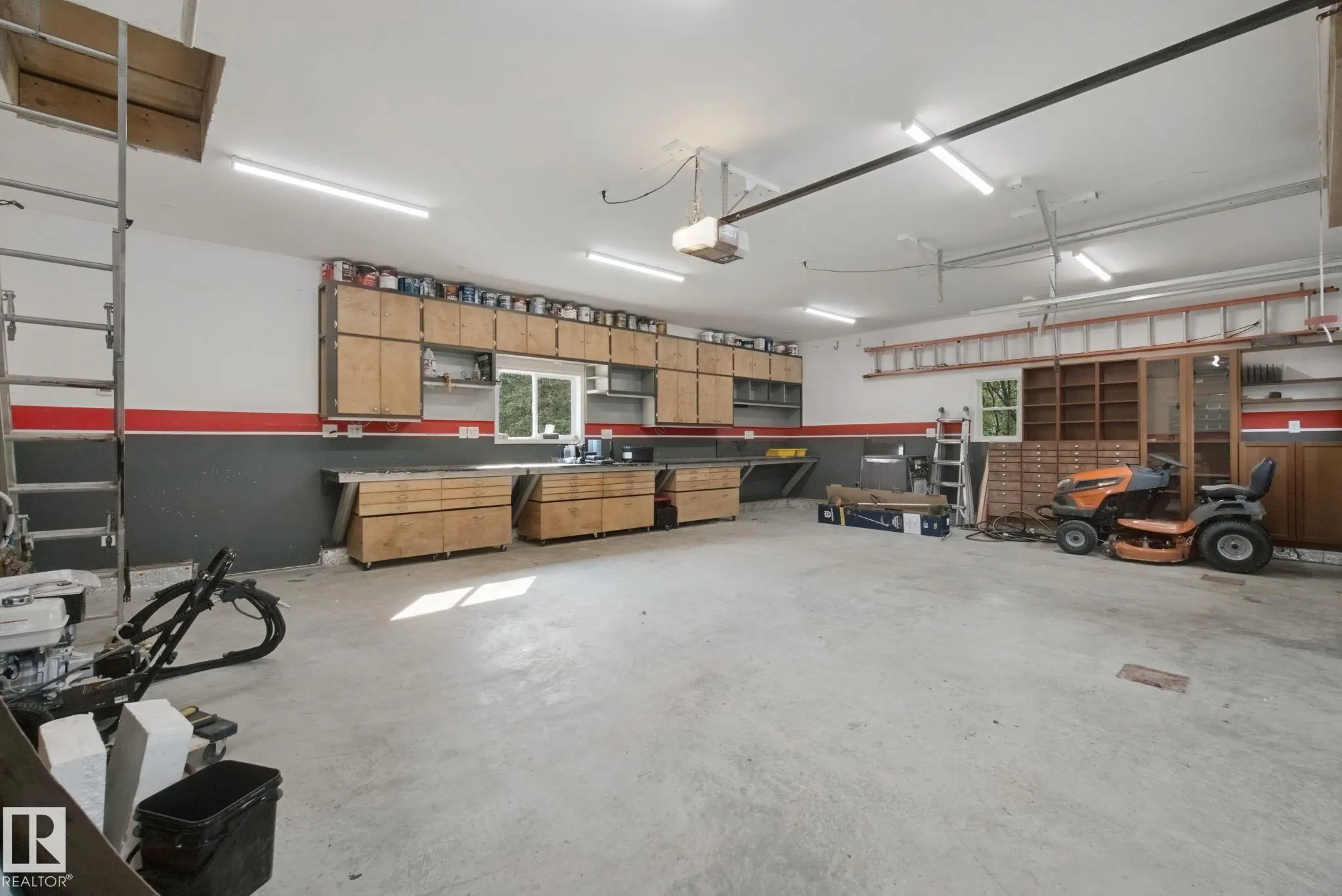 53203 RGE ROAD 15