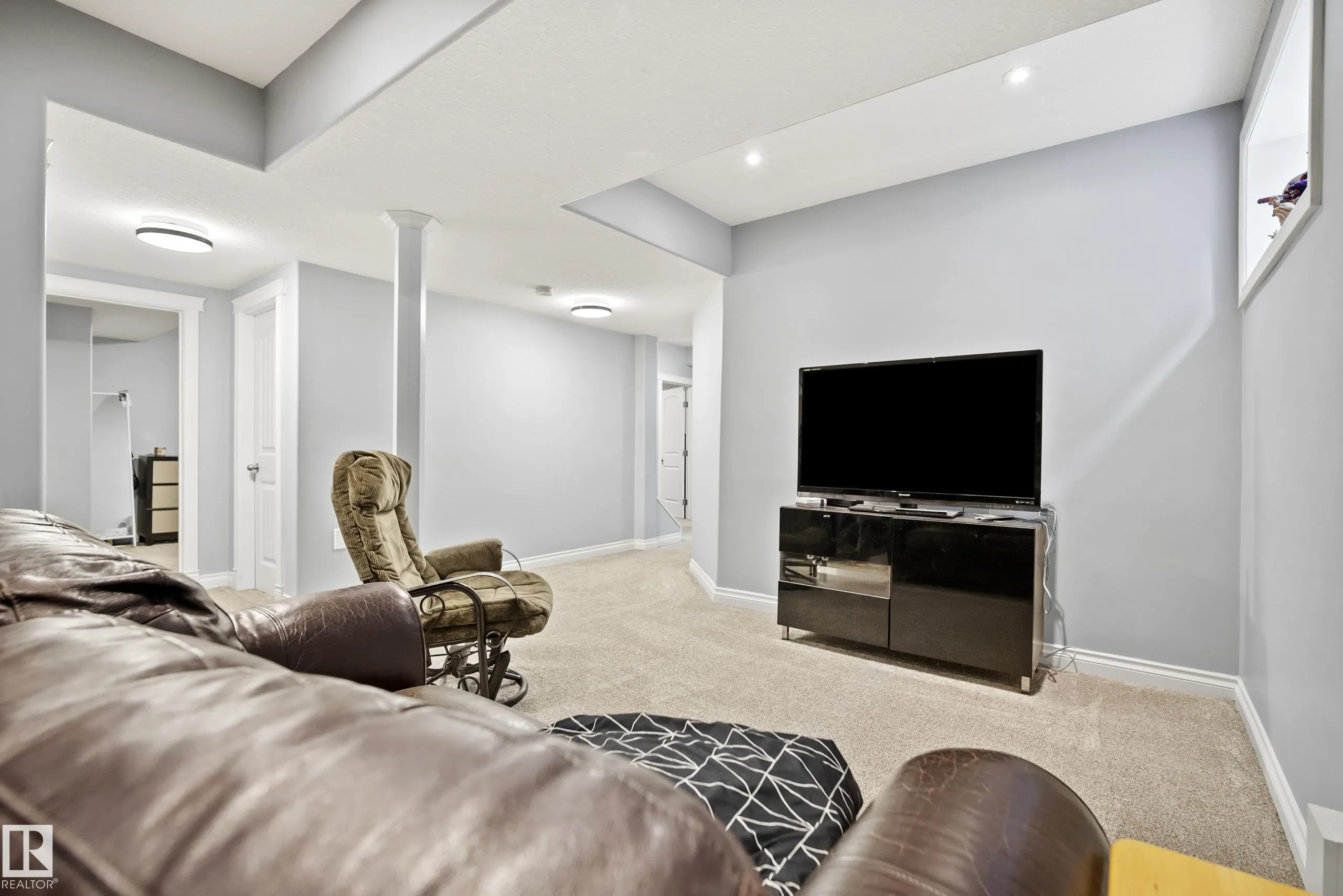 5403 60 Street