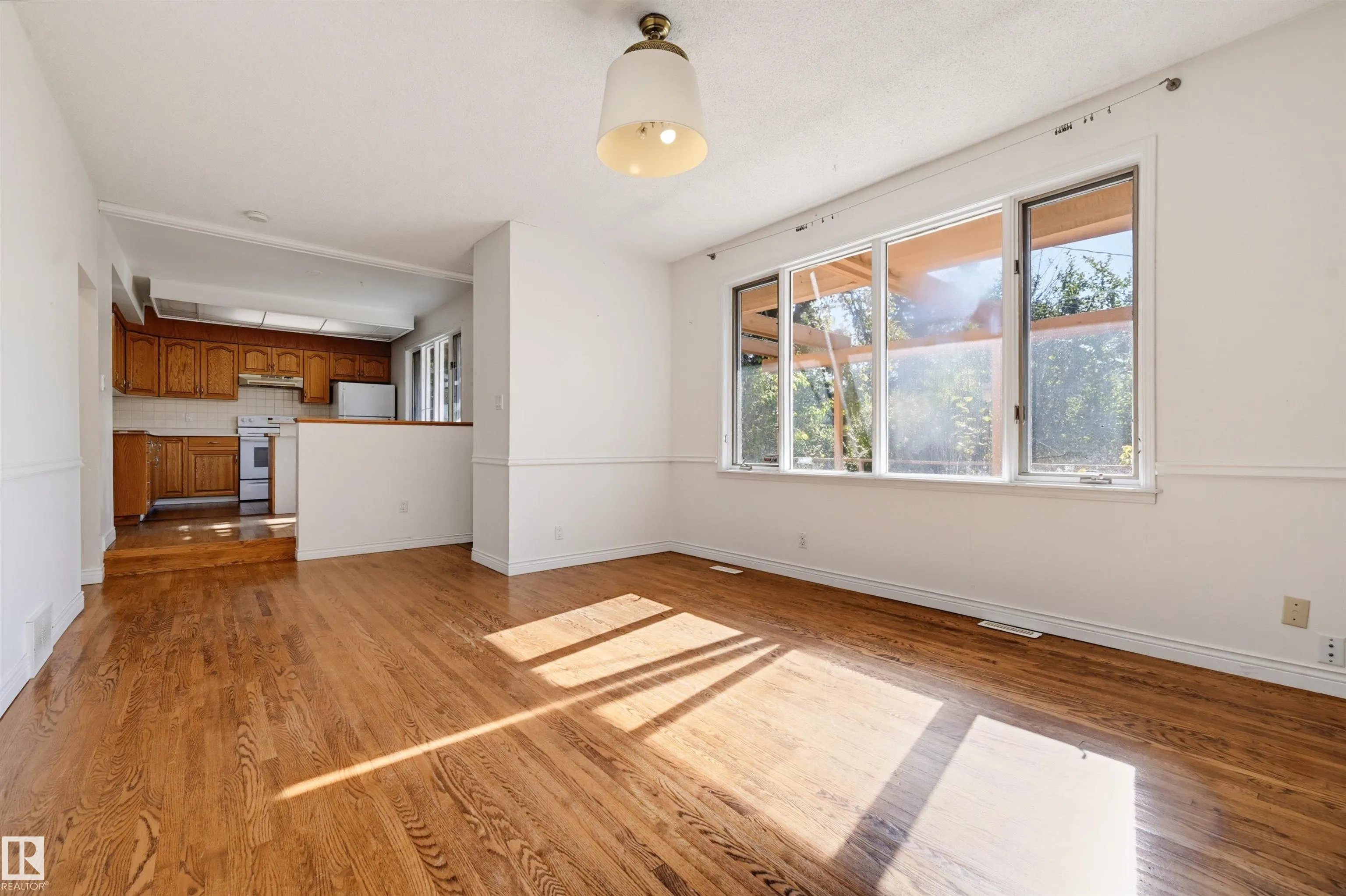 14019 106 Avenue