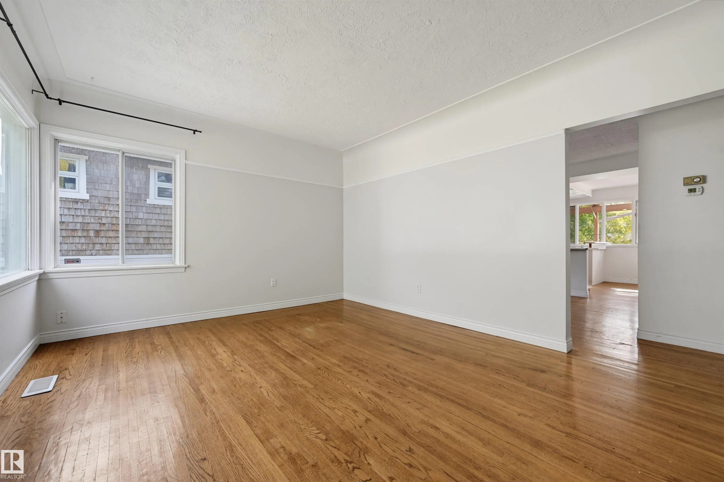 14019 106 Avenue