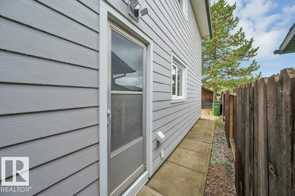 895 Lee Ridge Road