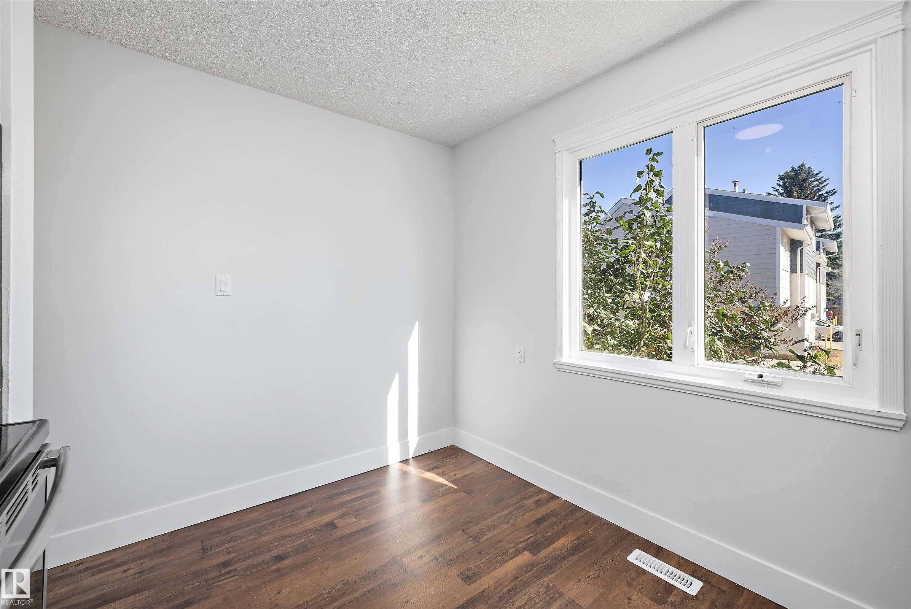 250 CALLINGWOOD TWO