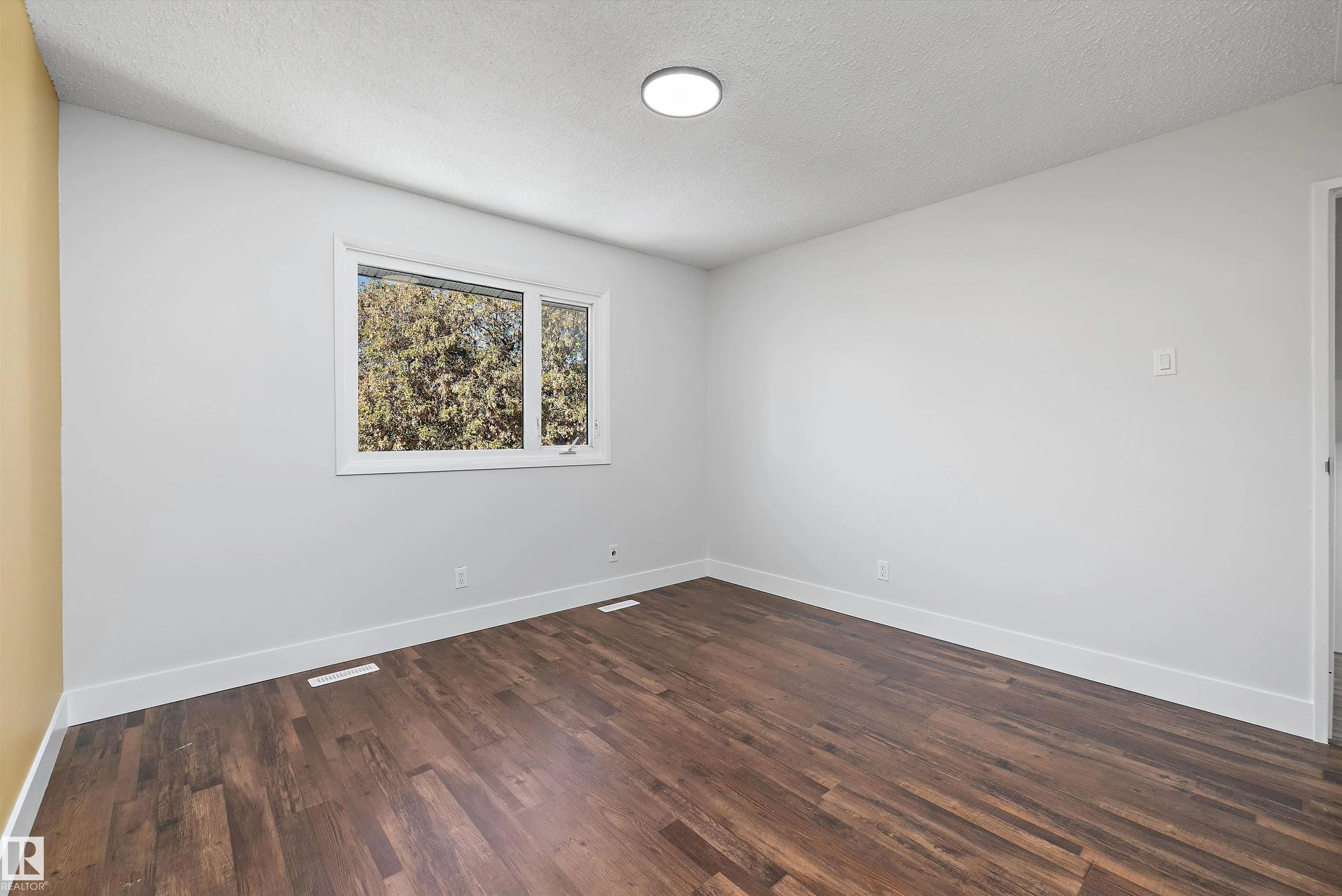 250 CALLINGWOOD TWO