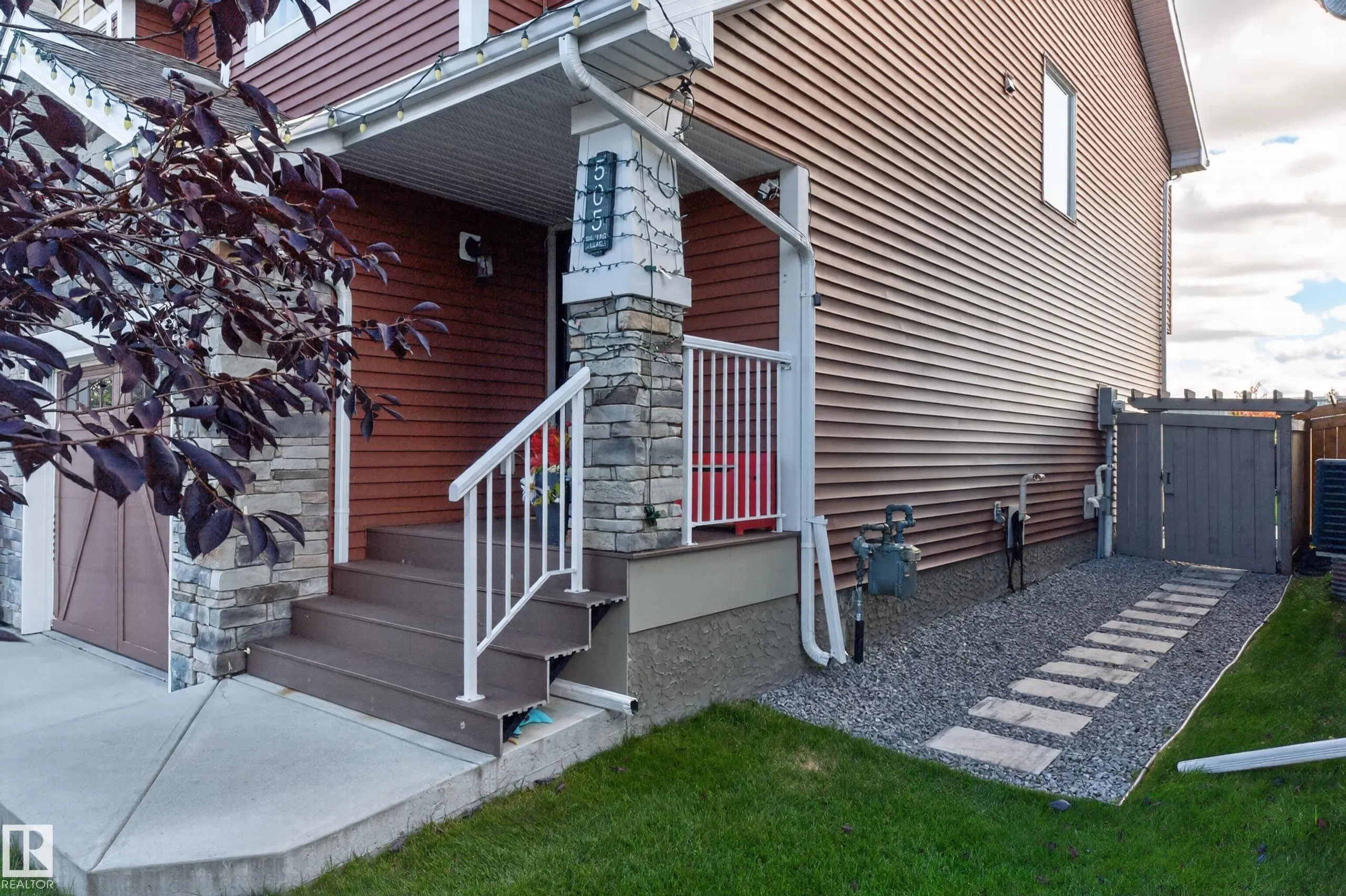 505 EBBERS Way