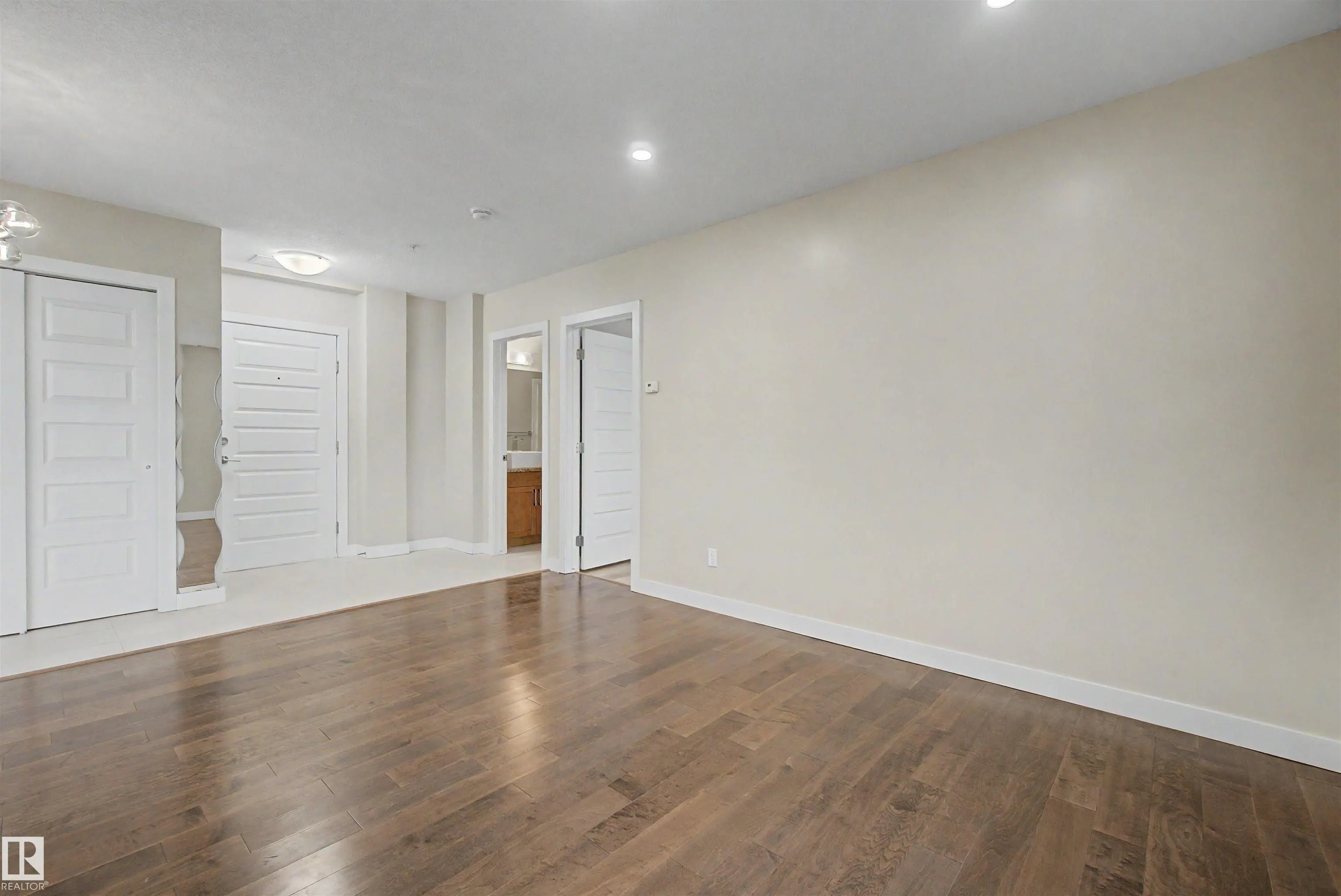 5151 WINDERMERE Boulevard
