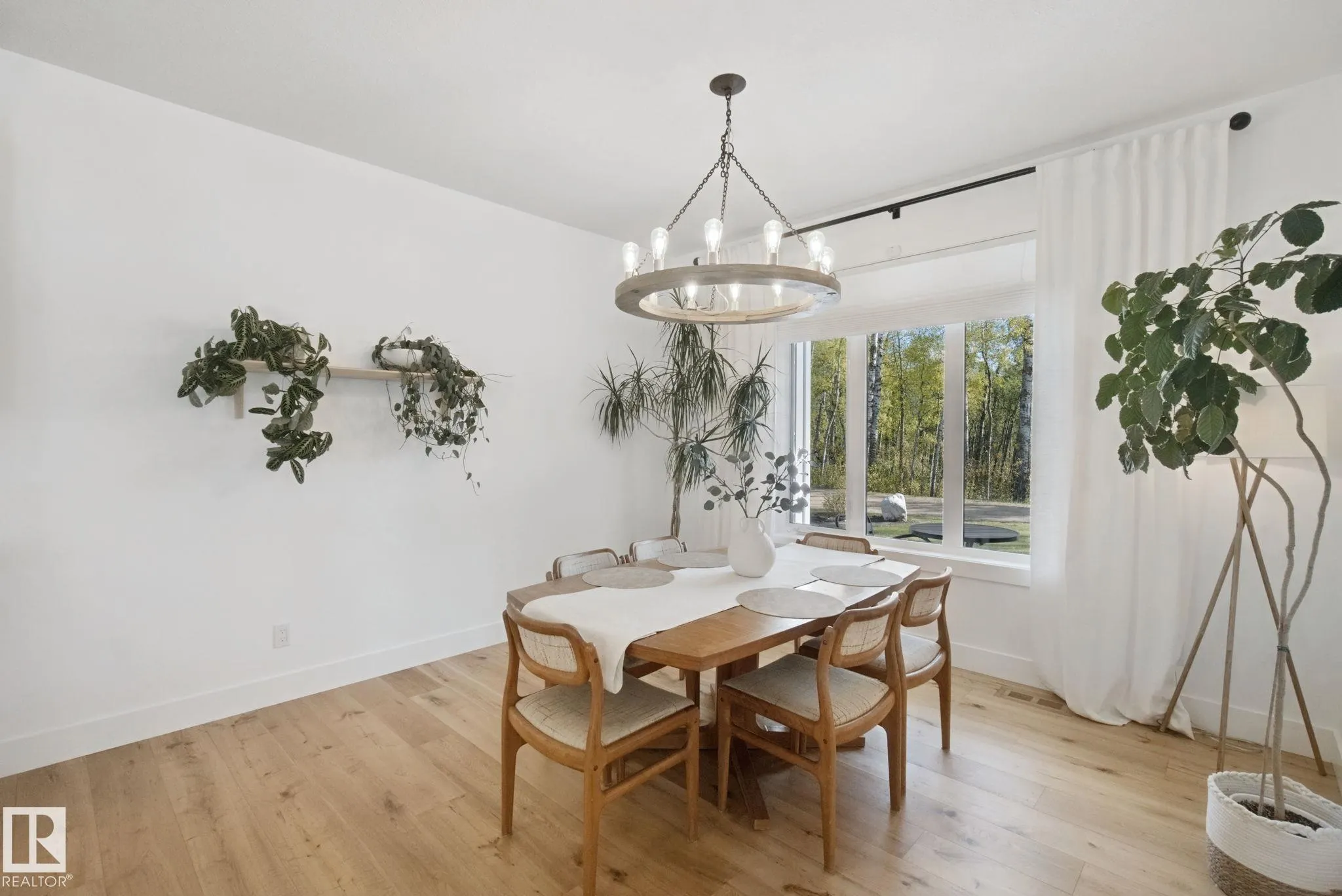30 52467 Range Road 214