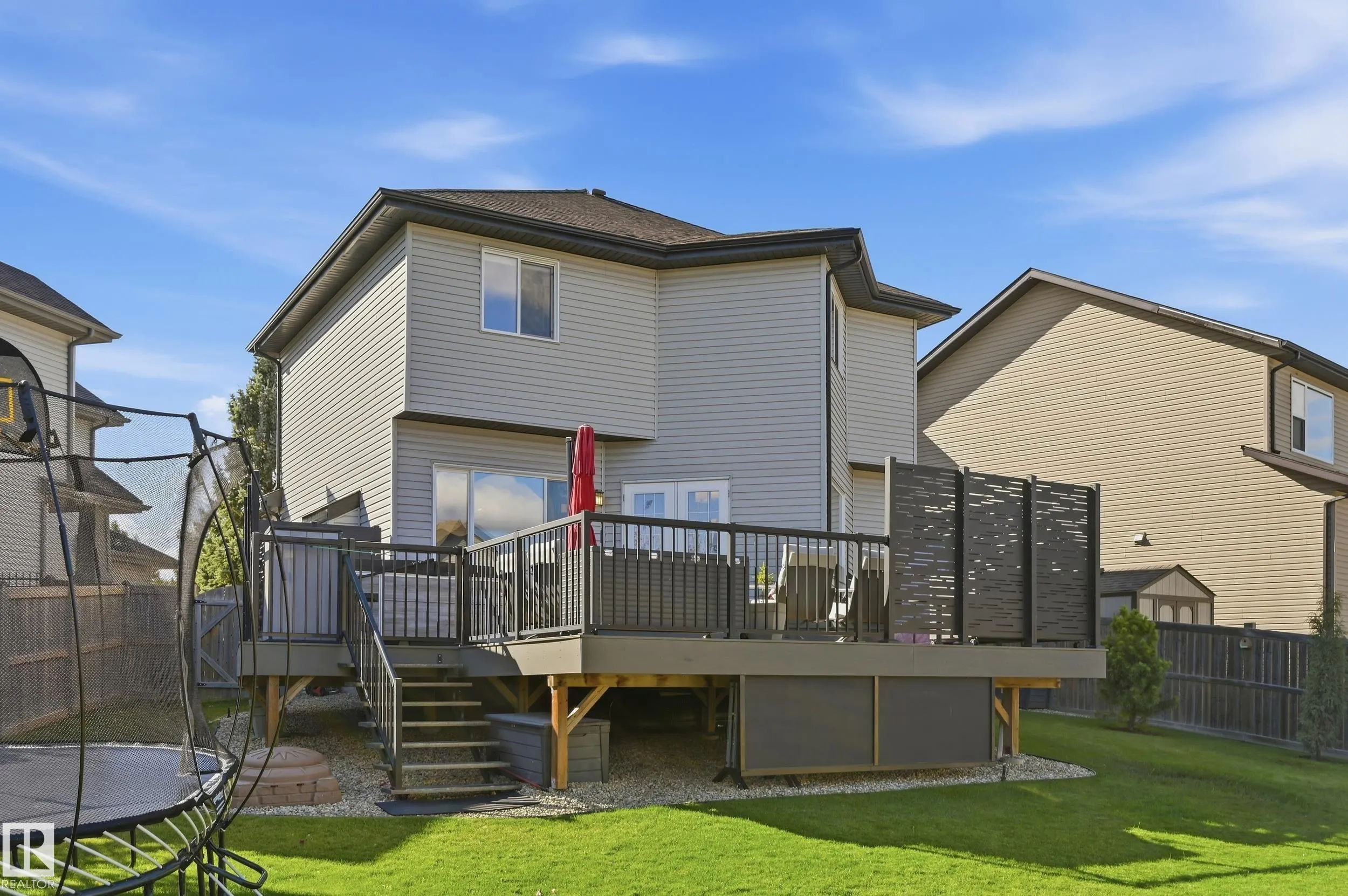 715 CACHE Place