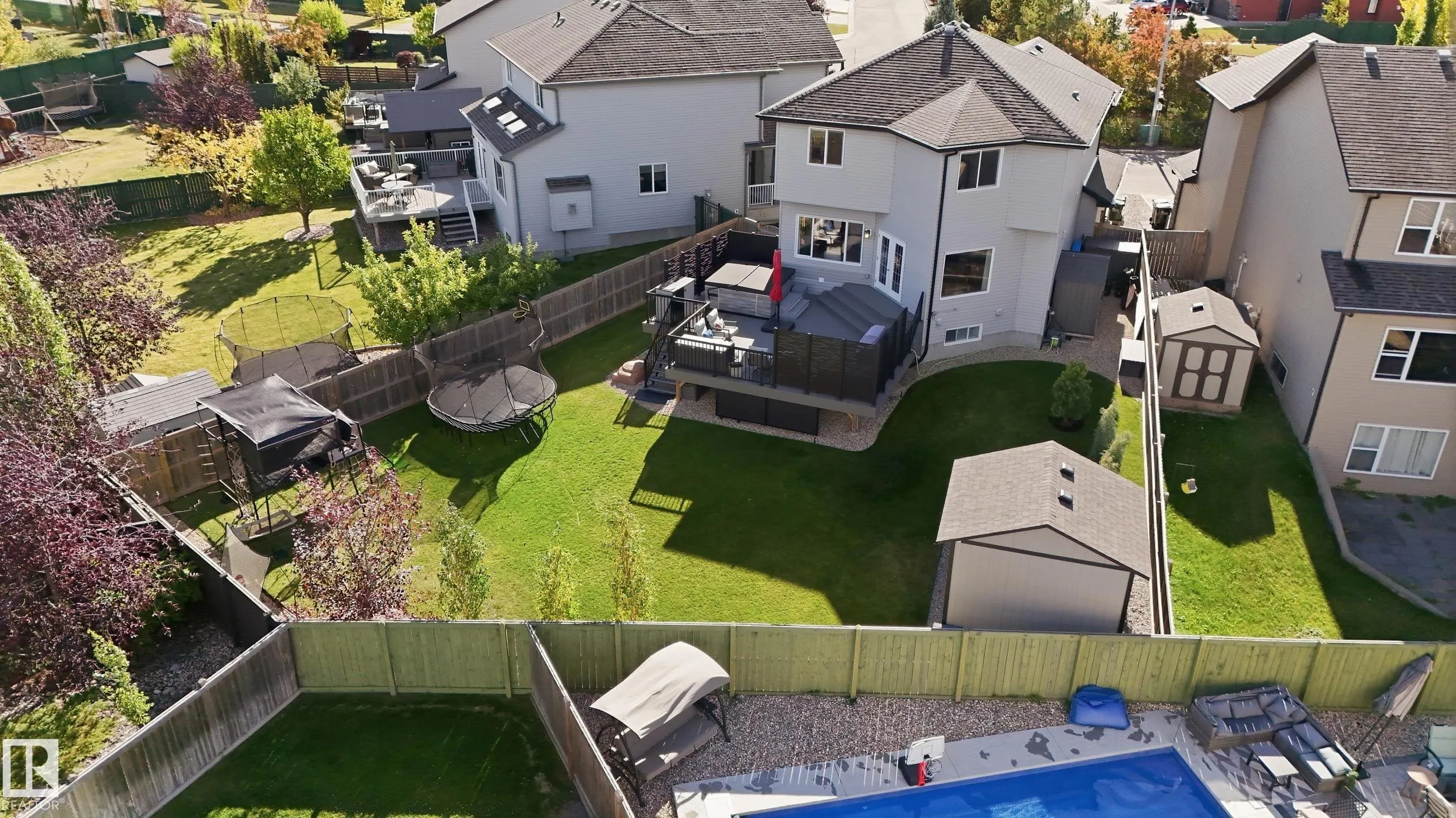 715 CACHE Place